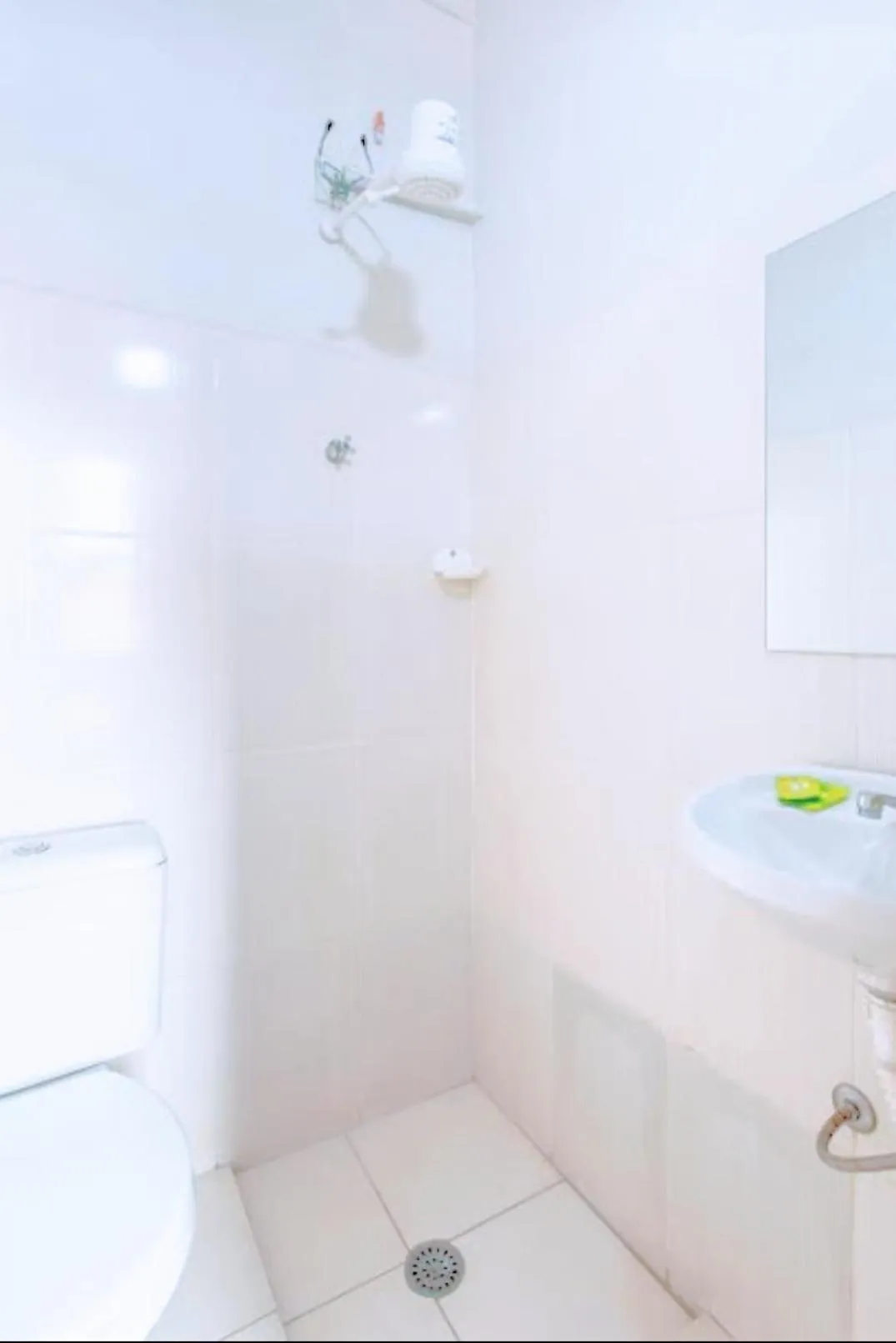 Bathroom in Hotel Columbia Botucatu Ltda