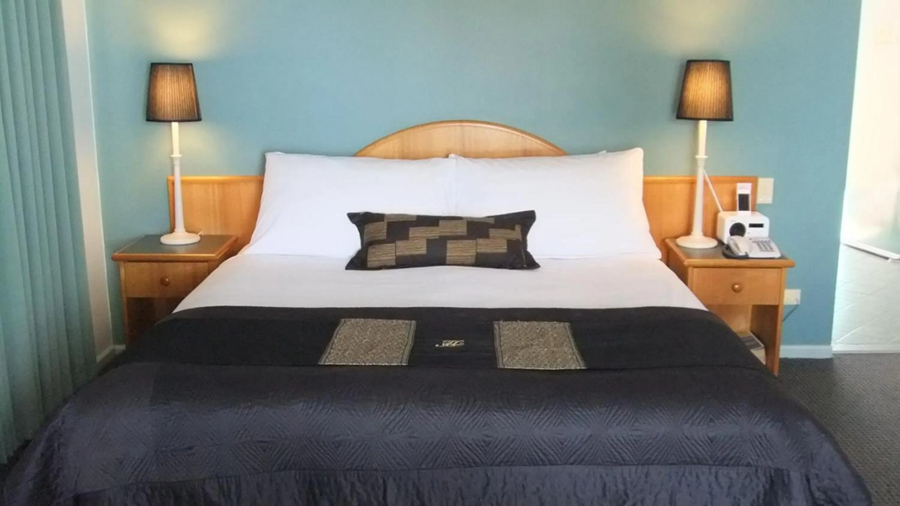 Bed in Heritage Resort Shark Bay