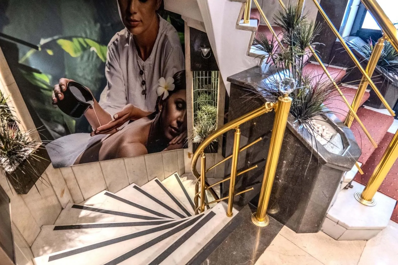 Decorative detail in Grand Star Hotel Premium