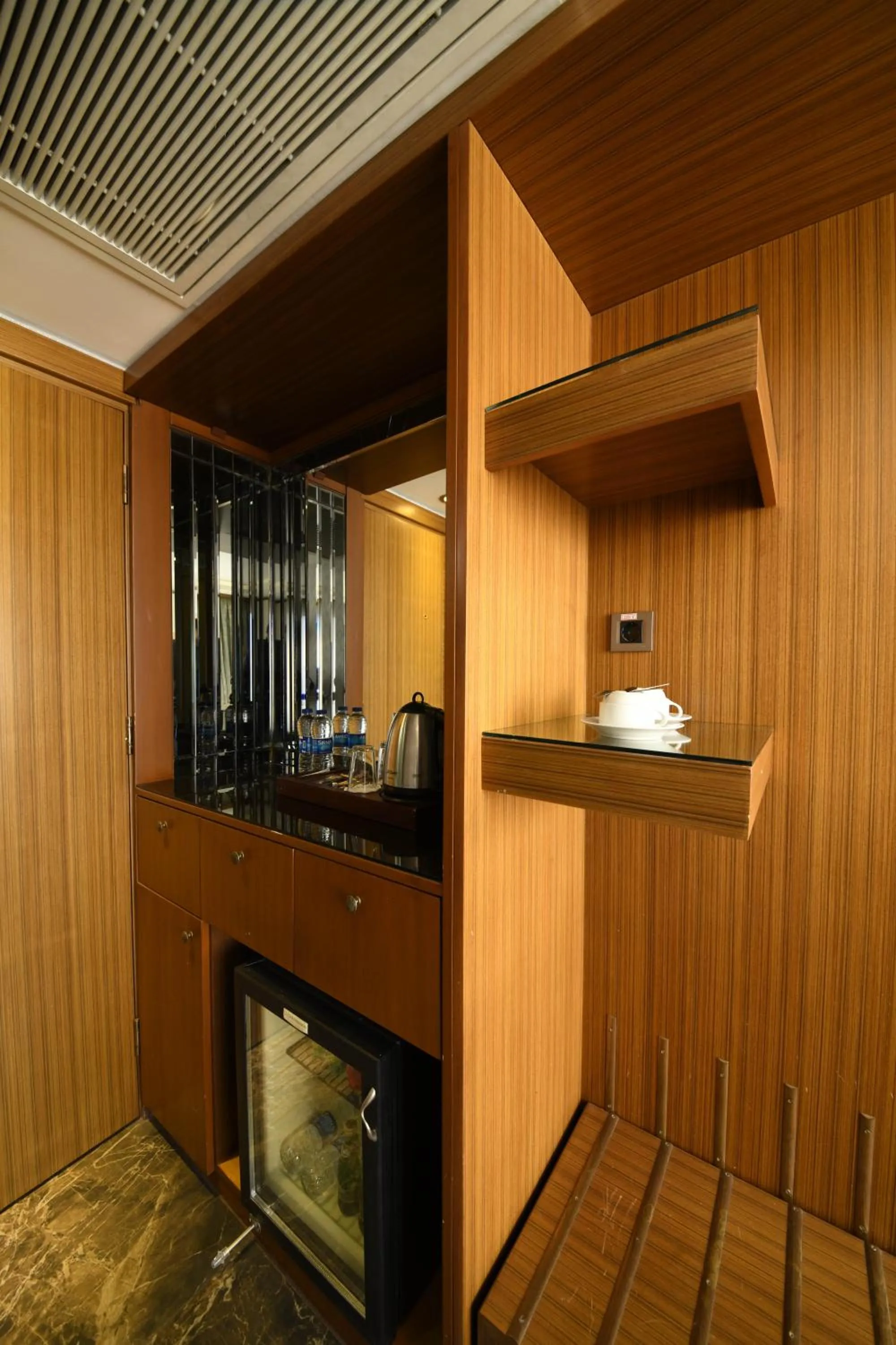 Coffee/tea facilities in Grand Star Hotel Premium