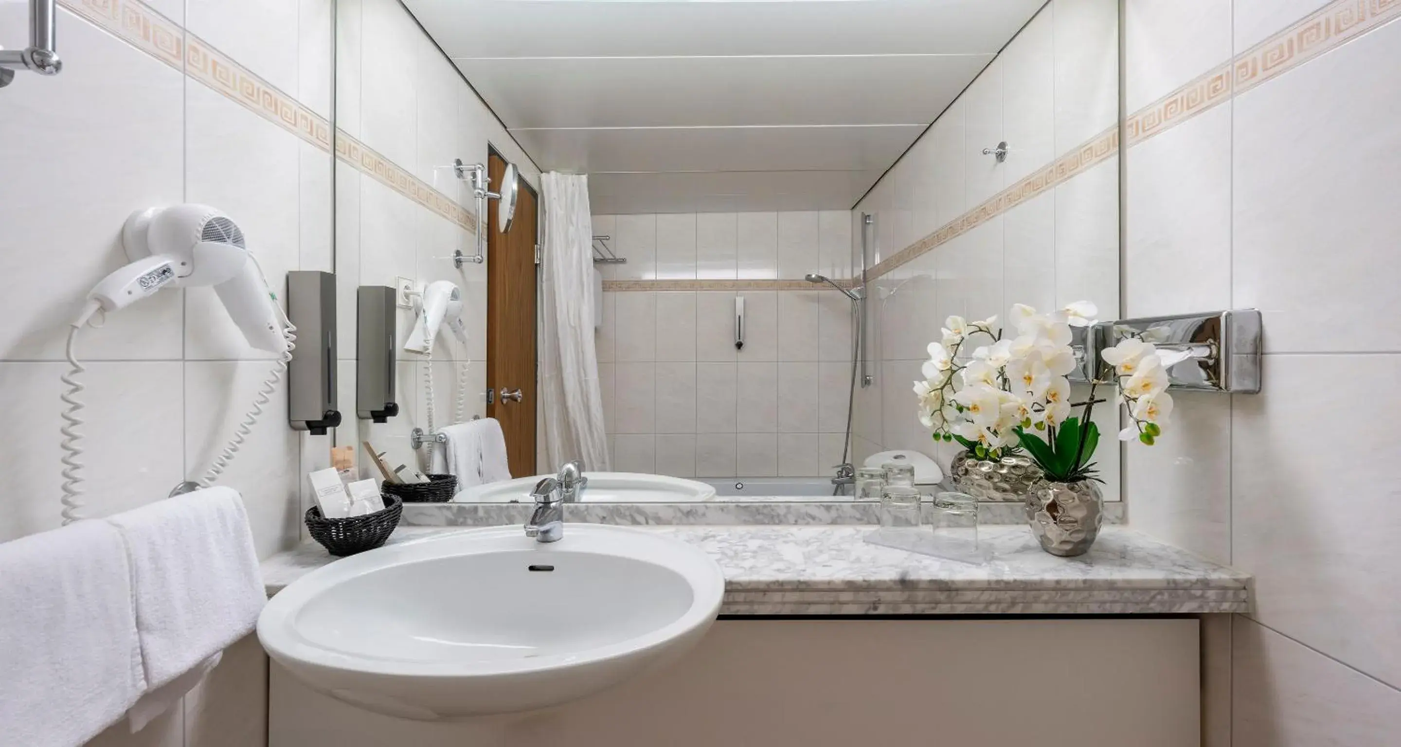 Standard Single Room in PLAZA Hotel Gelsenkirchen Standard Single Room in PLAZA Hotel Gelsenkirchen