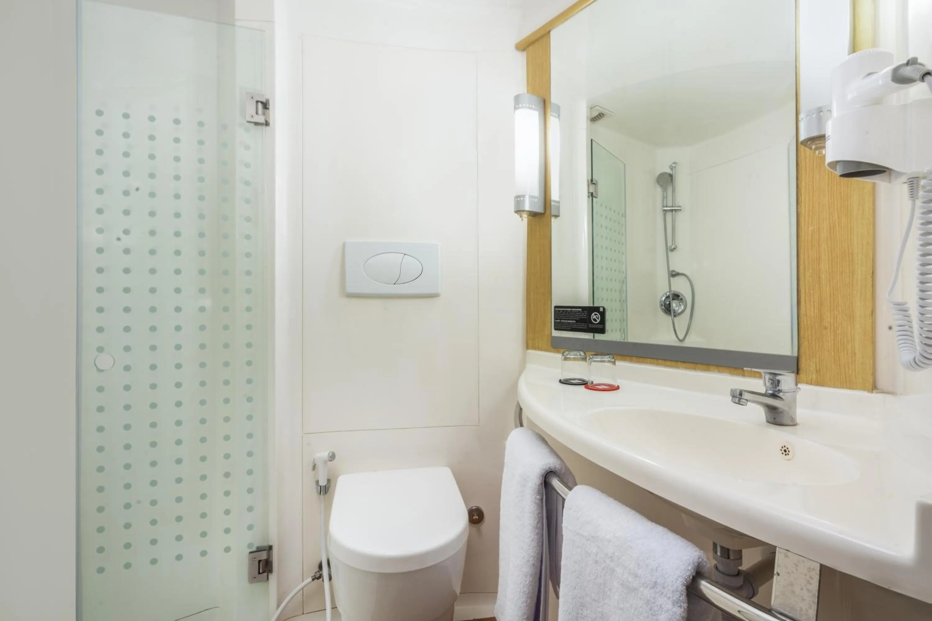 Bathroom in Ibis Jakarta Senen