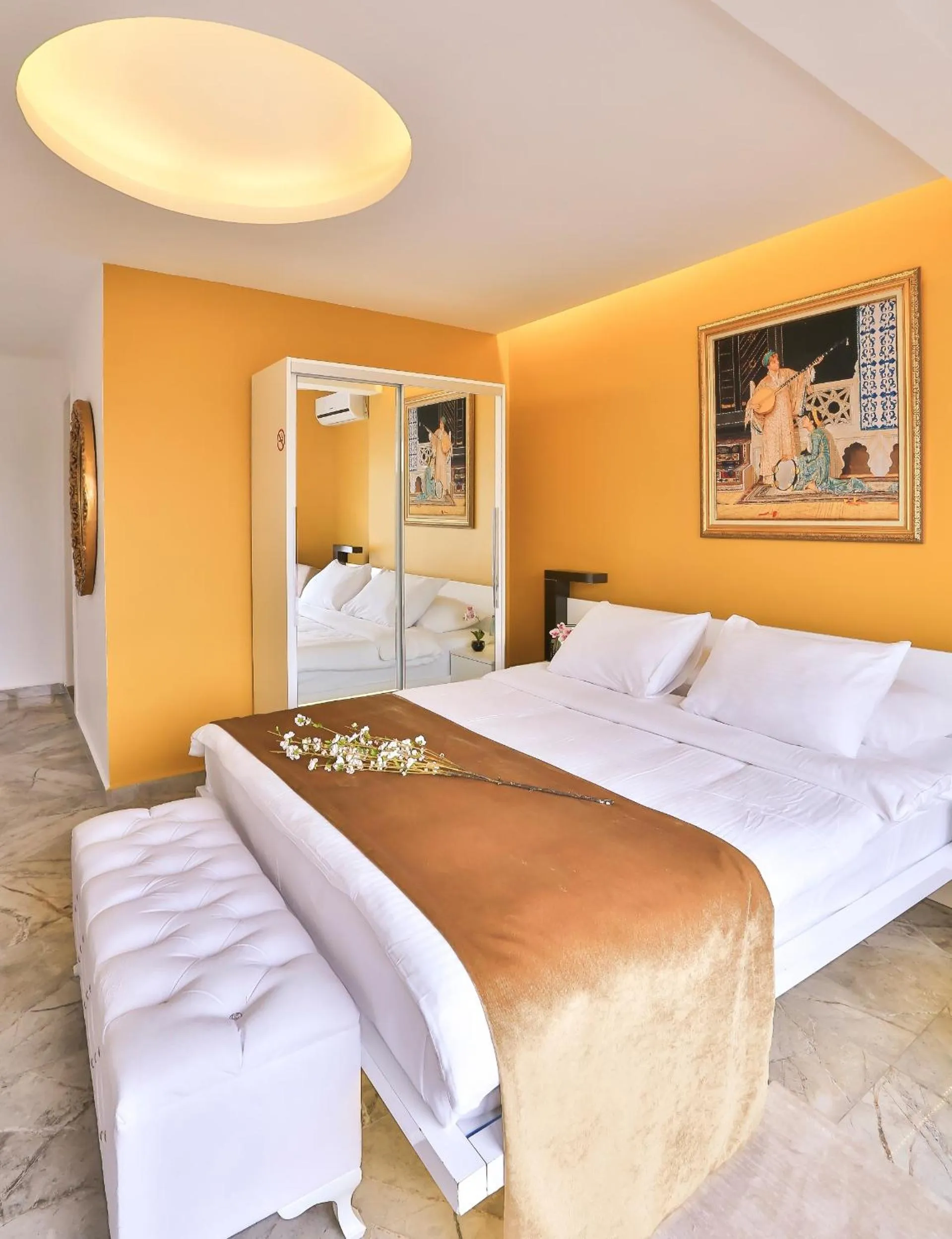 Decorative detail in Bellezza Hotel Ortakoy