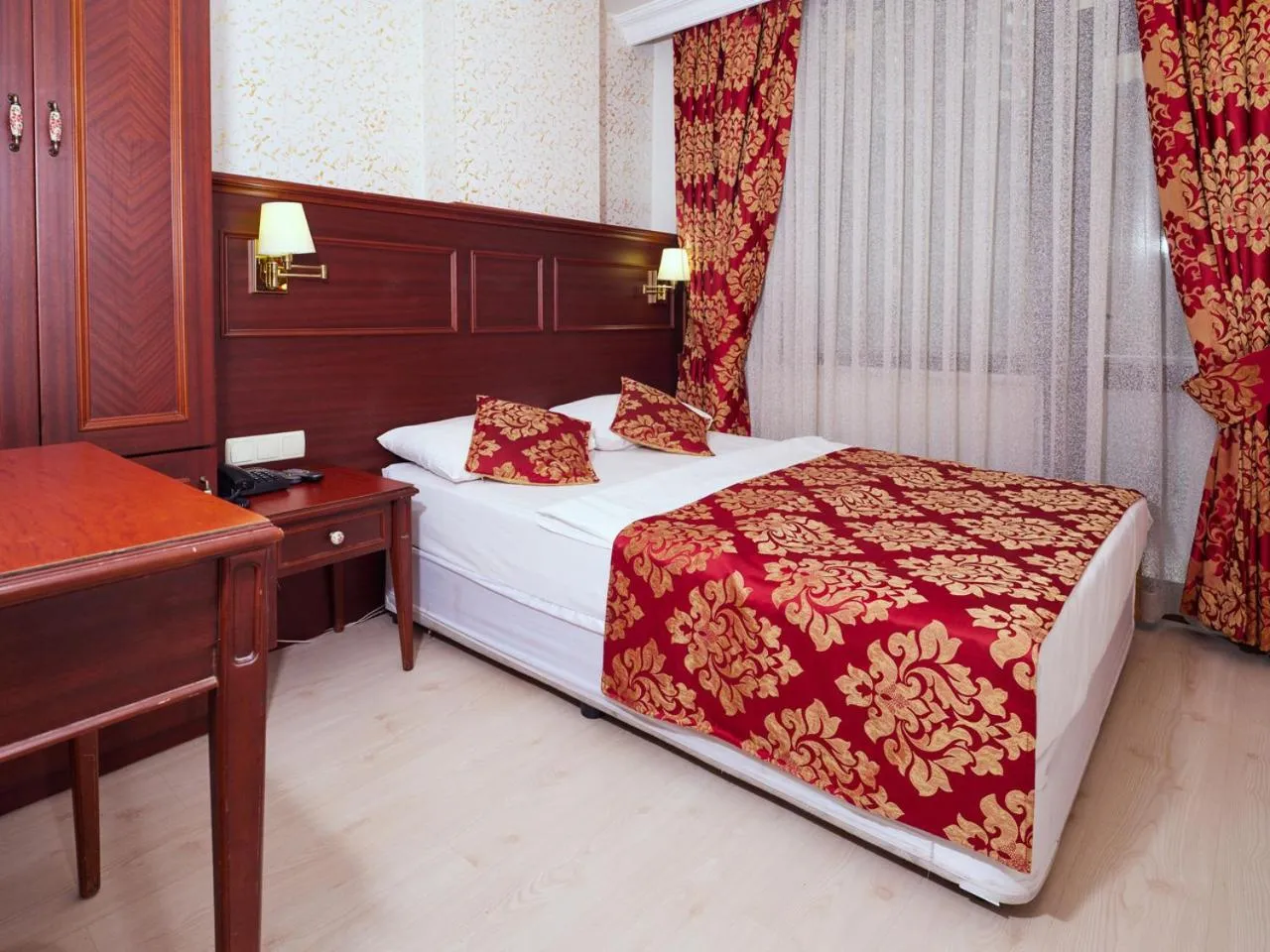 Bed in Istanbul Newcity Hotel