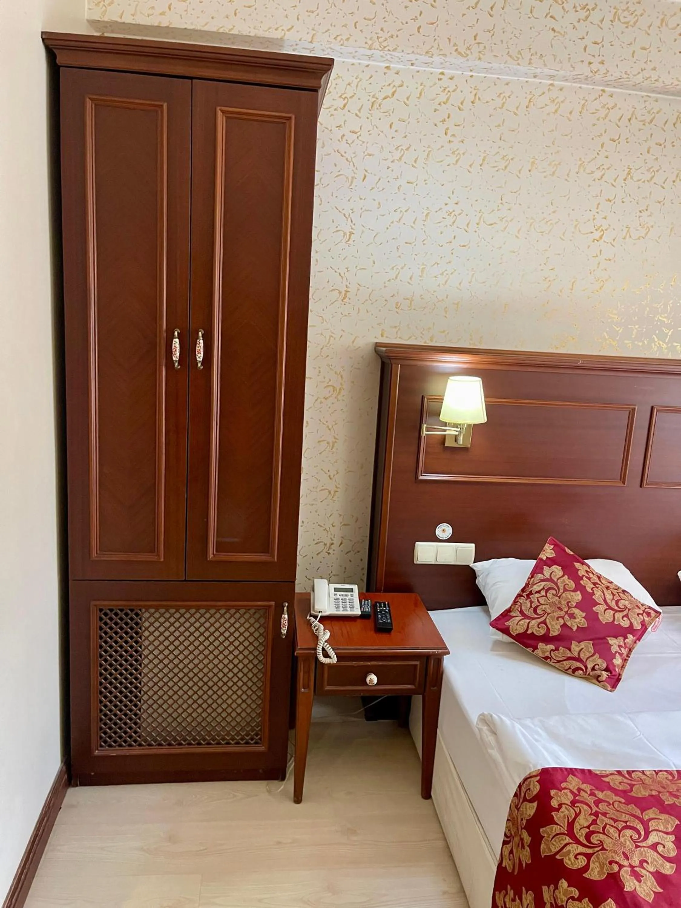 Bed in Istanbul Newcity Hotel