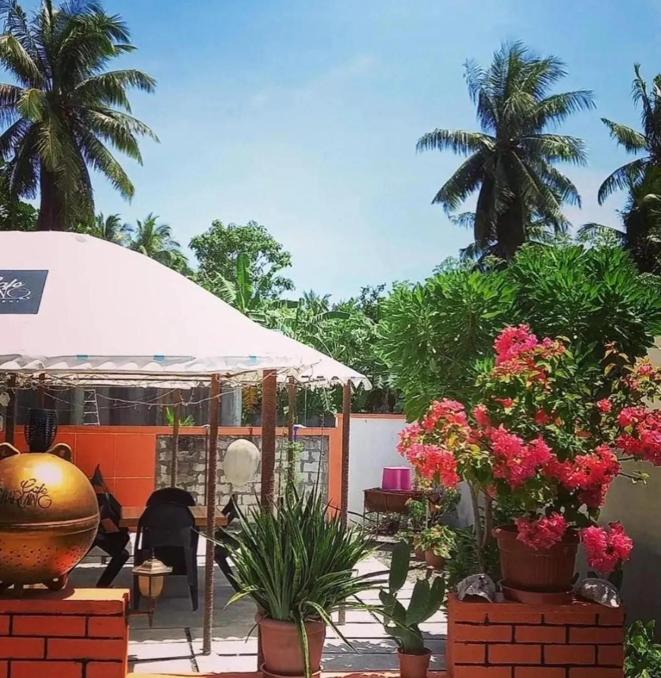 Restaurant/places to eat in Charming Holiday Lodge