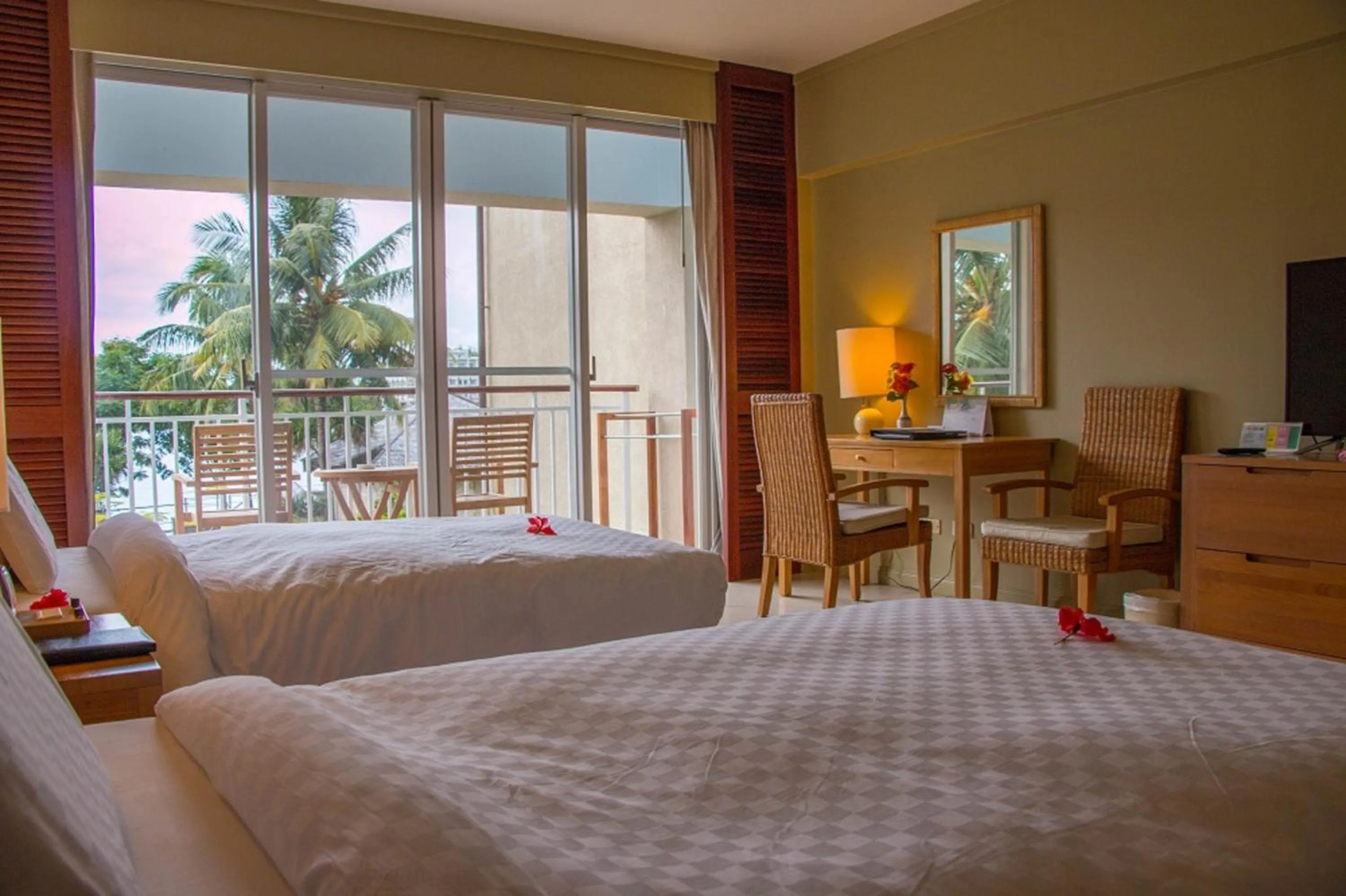 View (from property/room), Bed in Palau Royal Resort