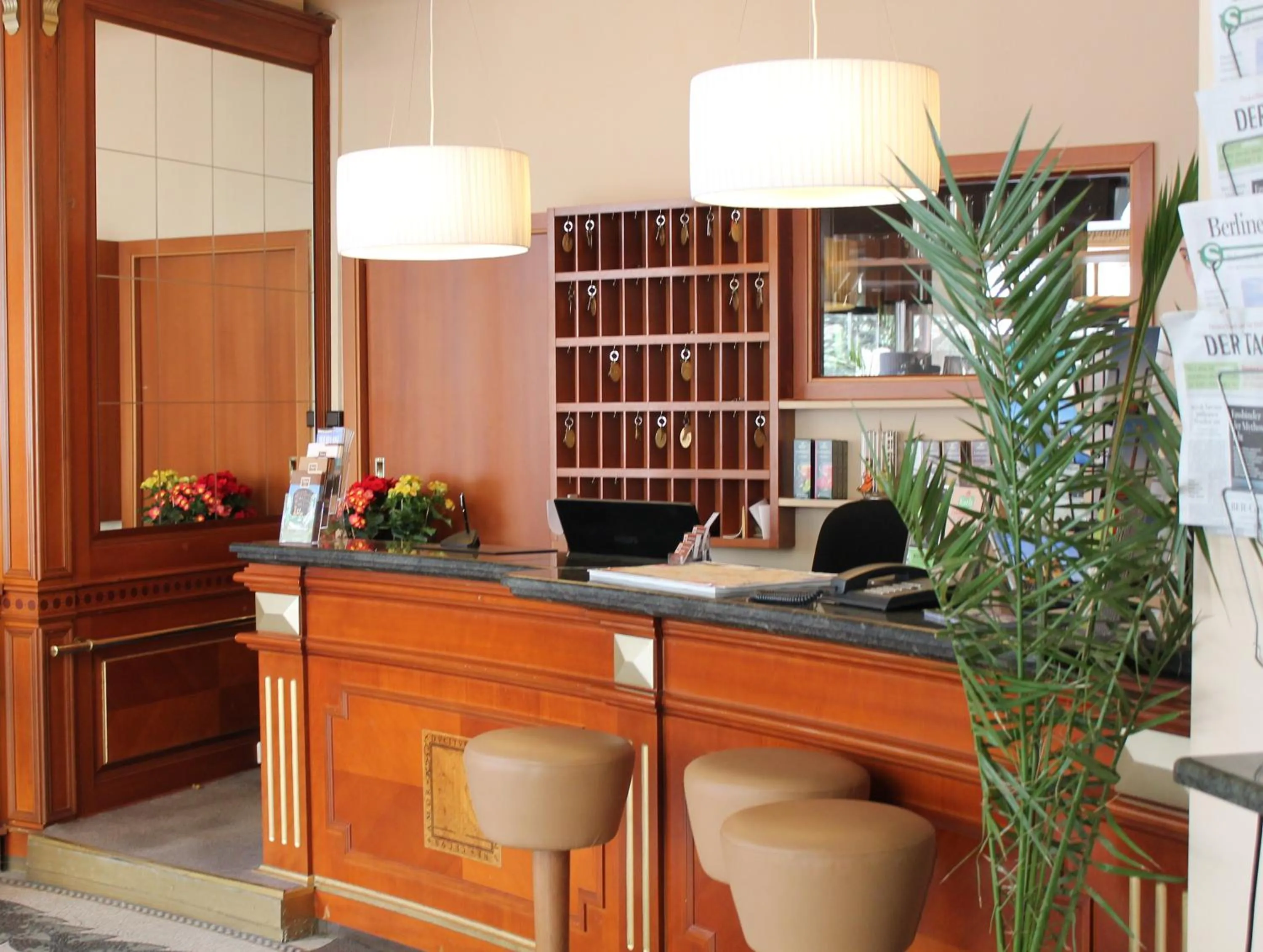 Lobby or reception in Albergo City Hotel Berlin