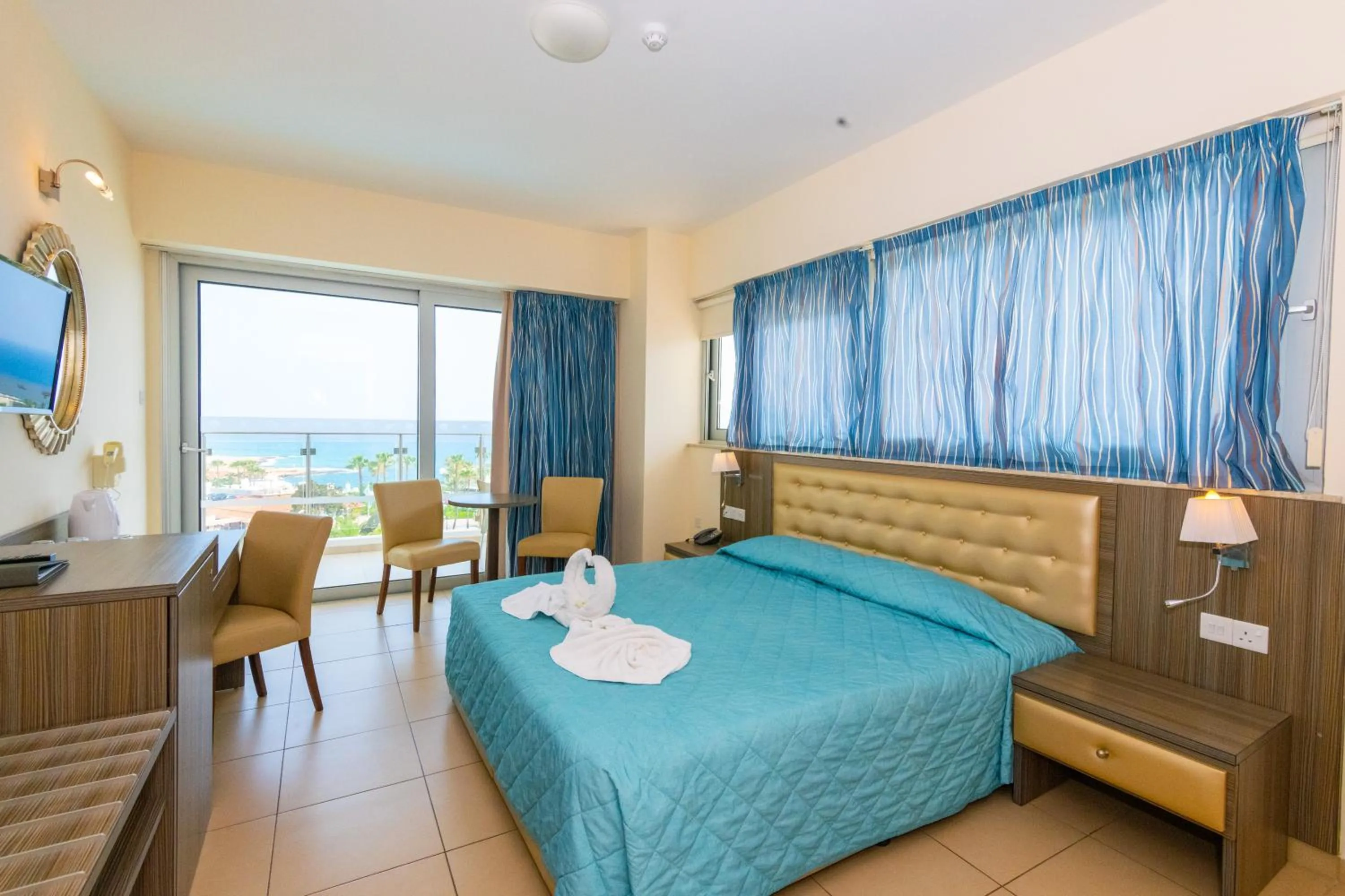 Bed in Tofinis Hotel