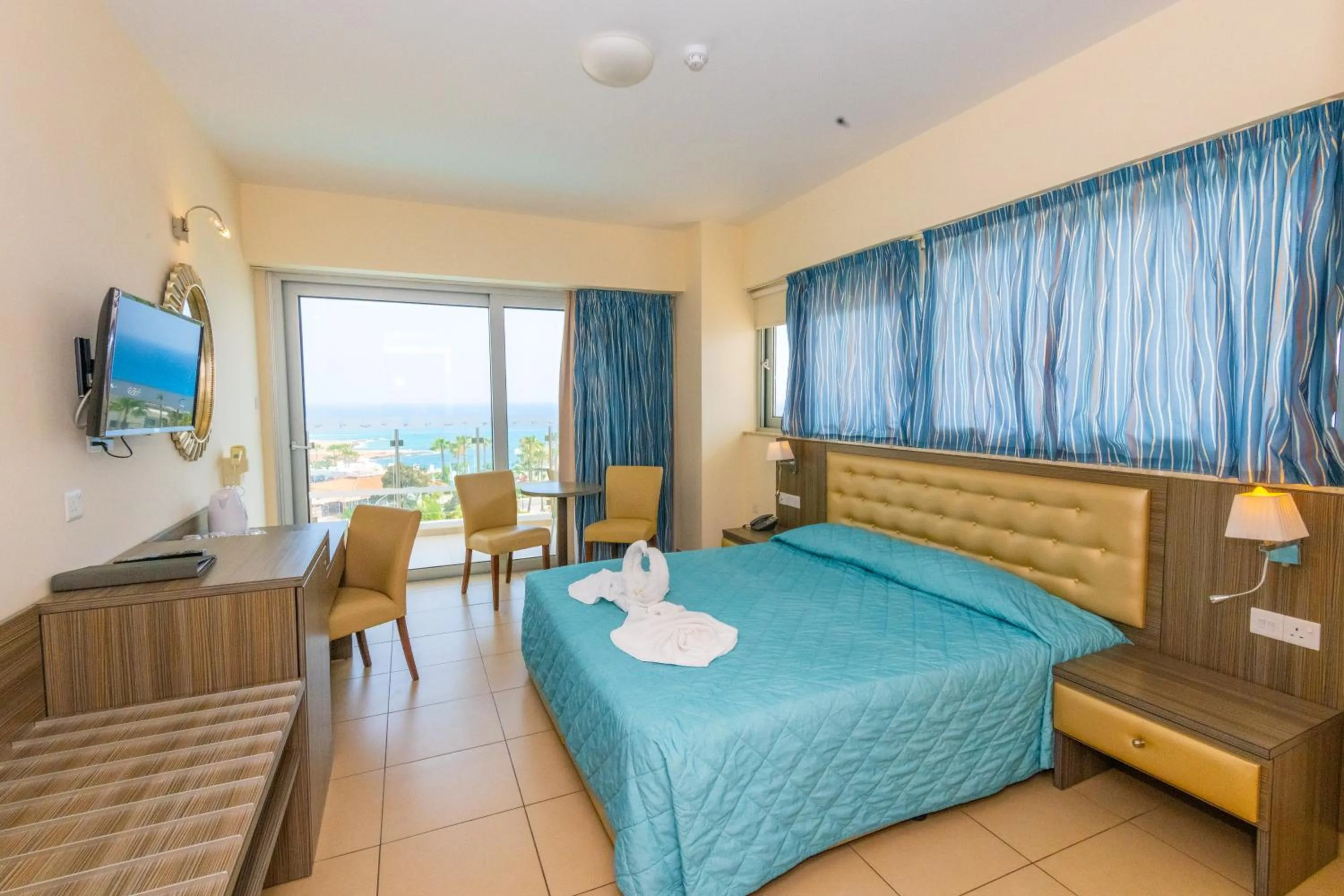 Bed in Tofinis Hotel