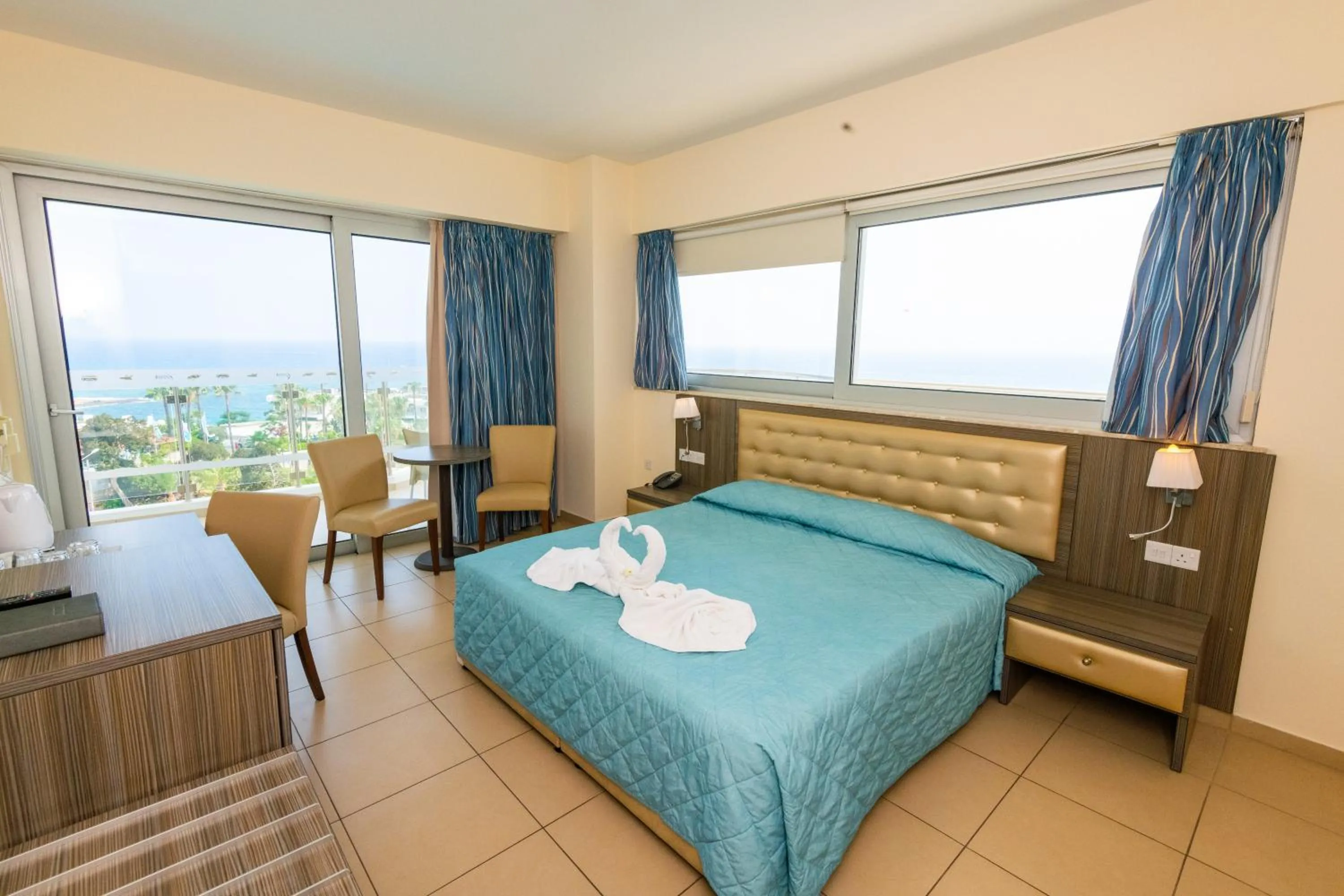 Bed in Tofinis Hotel