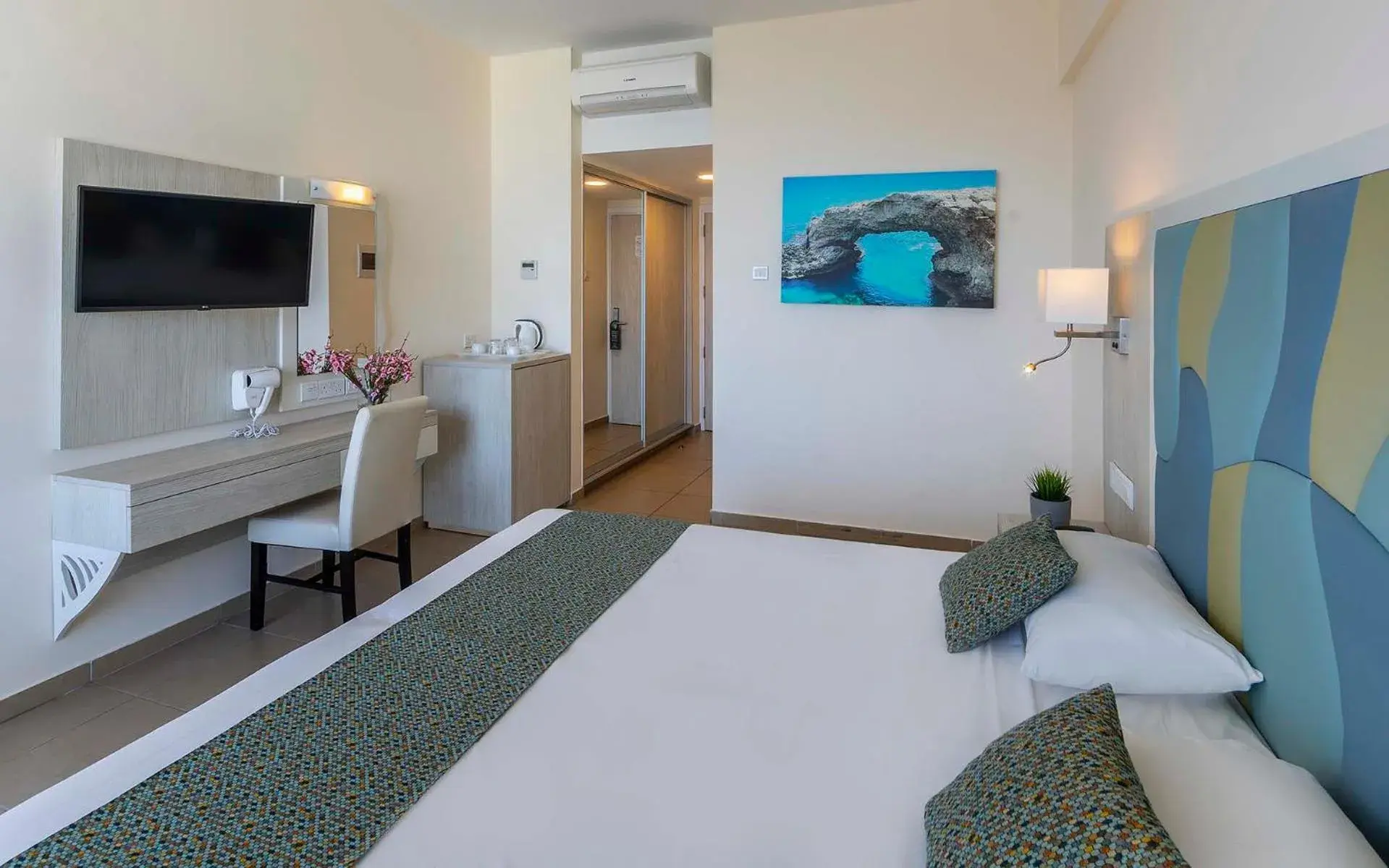 Tofinis Hotel Tofinis Hotel