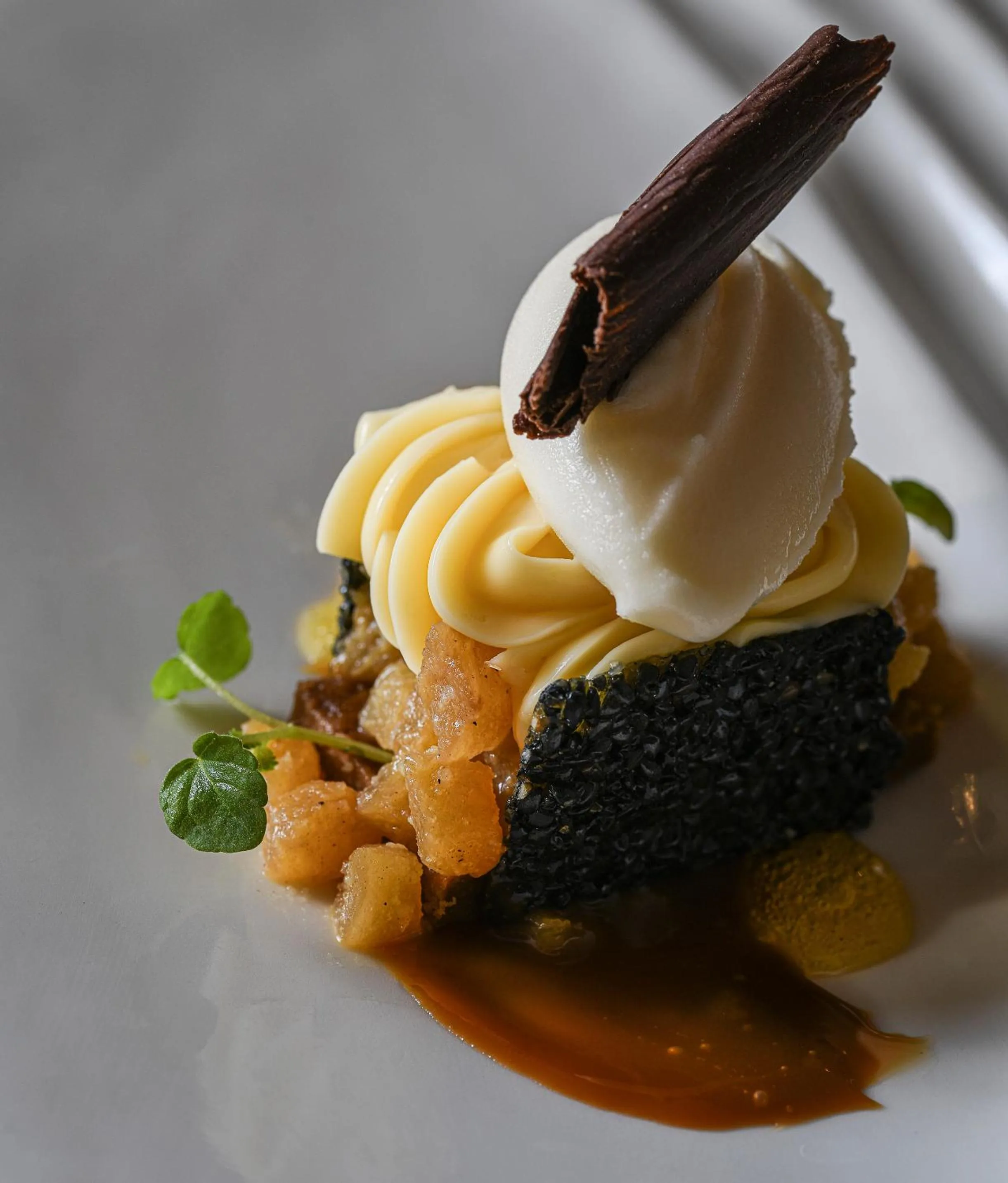 Restaurant/places to eat in Domaine de Suzel Hôtel & Spa