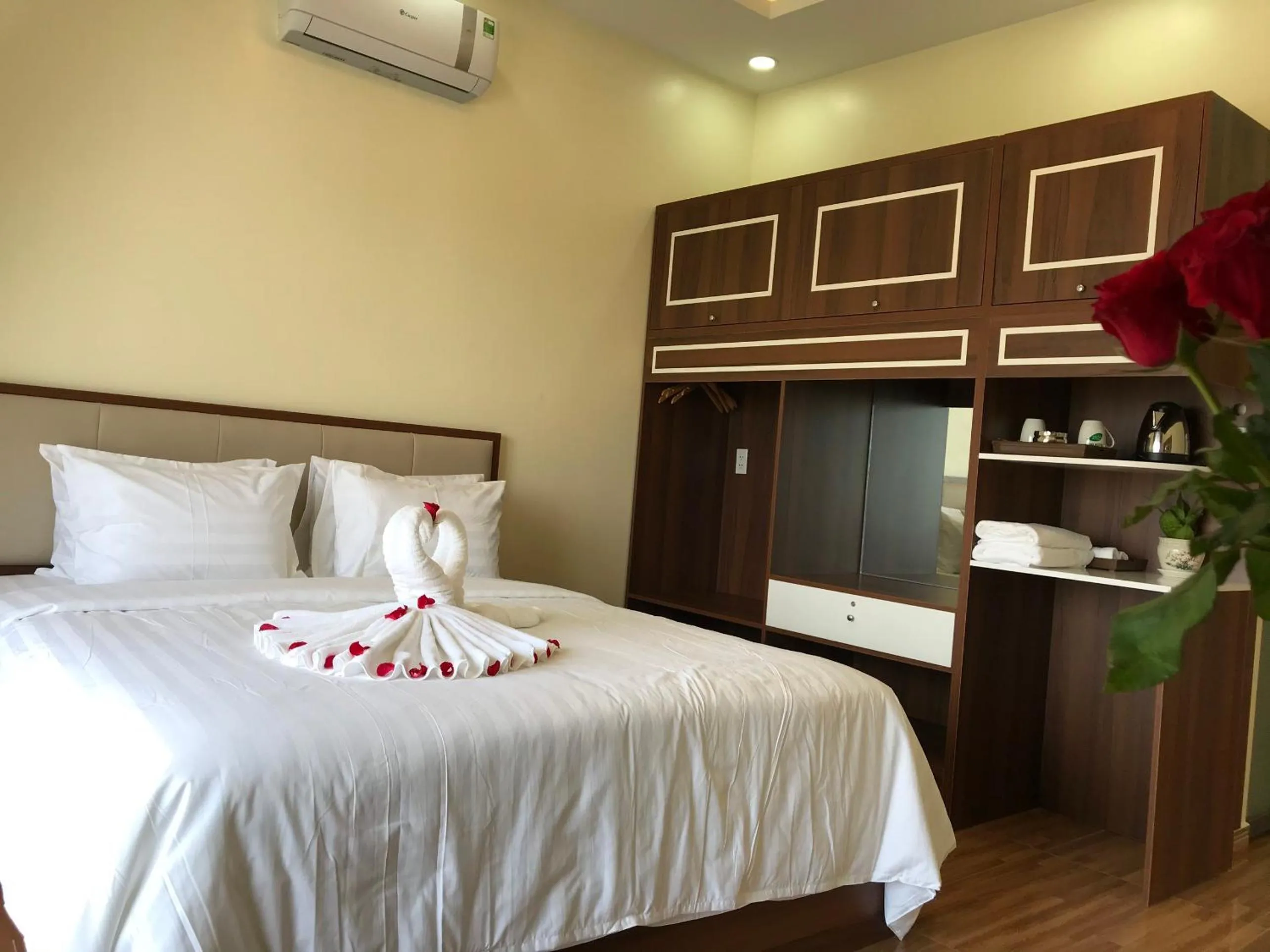 Bed in Winston Hotel Riverside