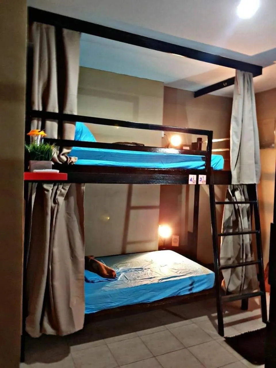 Bed in Carlo'S Place