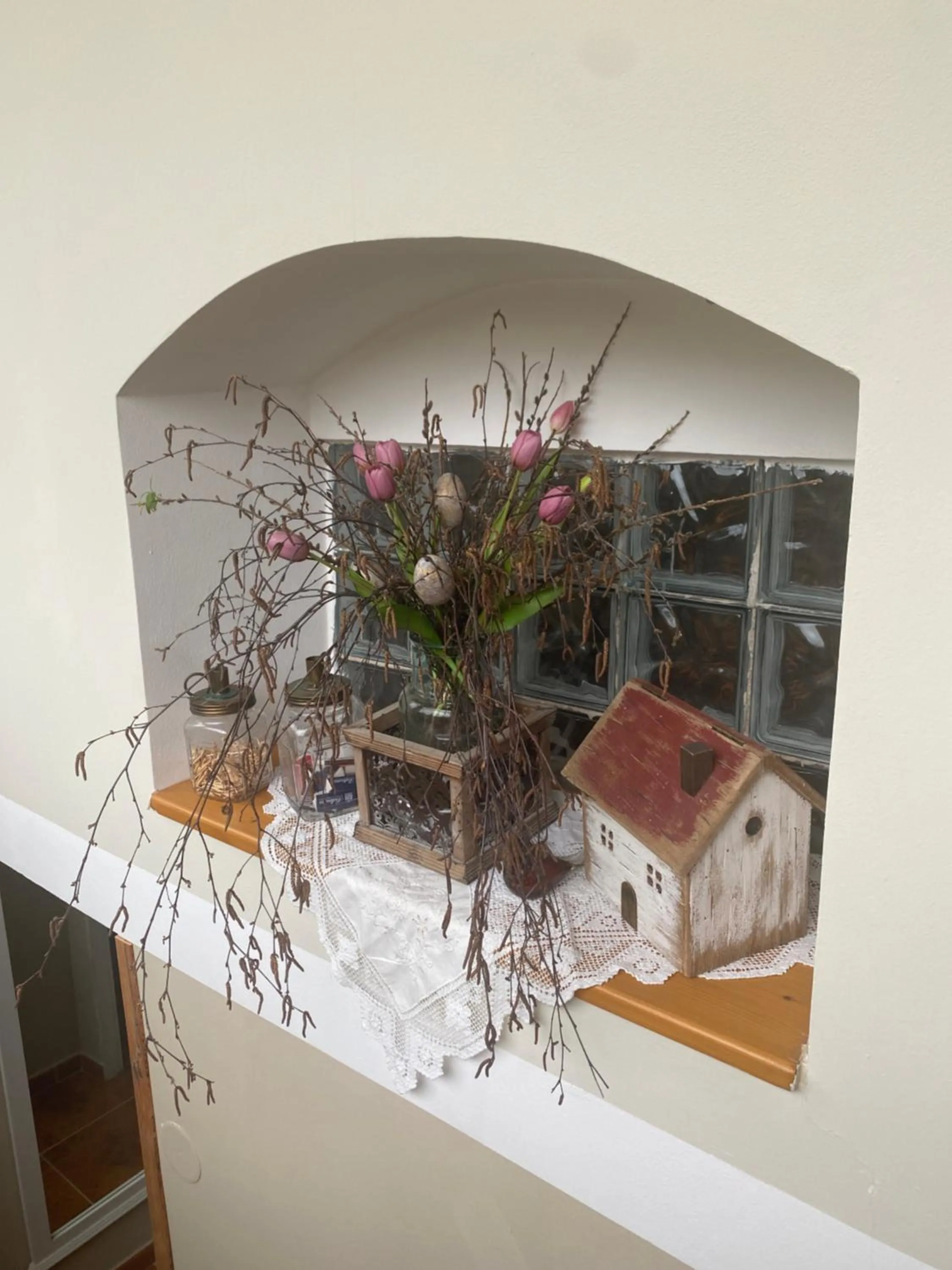 Decorative detail in Lomnice nad Popelkou