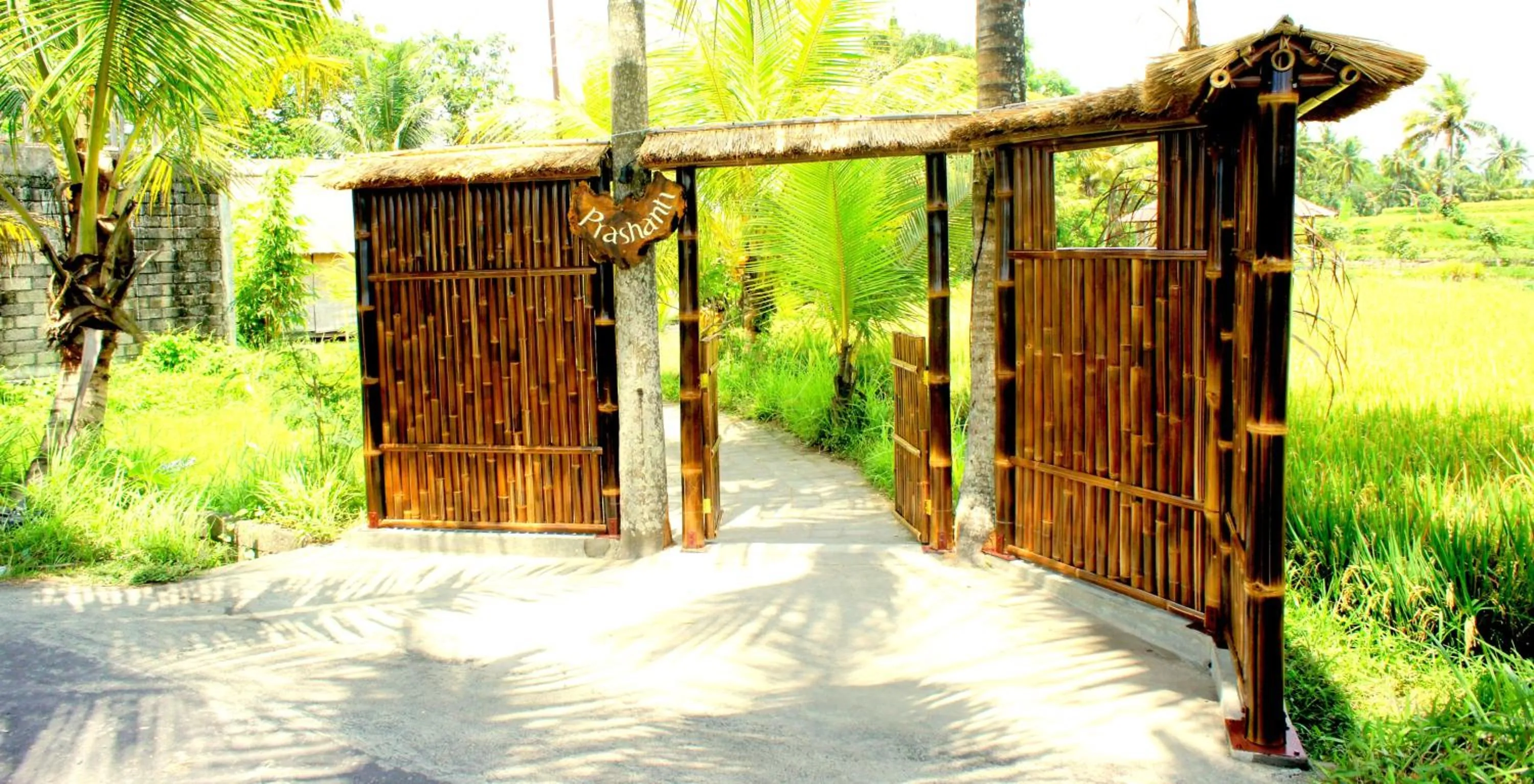 Facade/entrance in Prashanti Bali