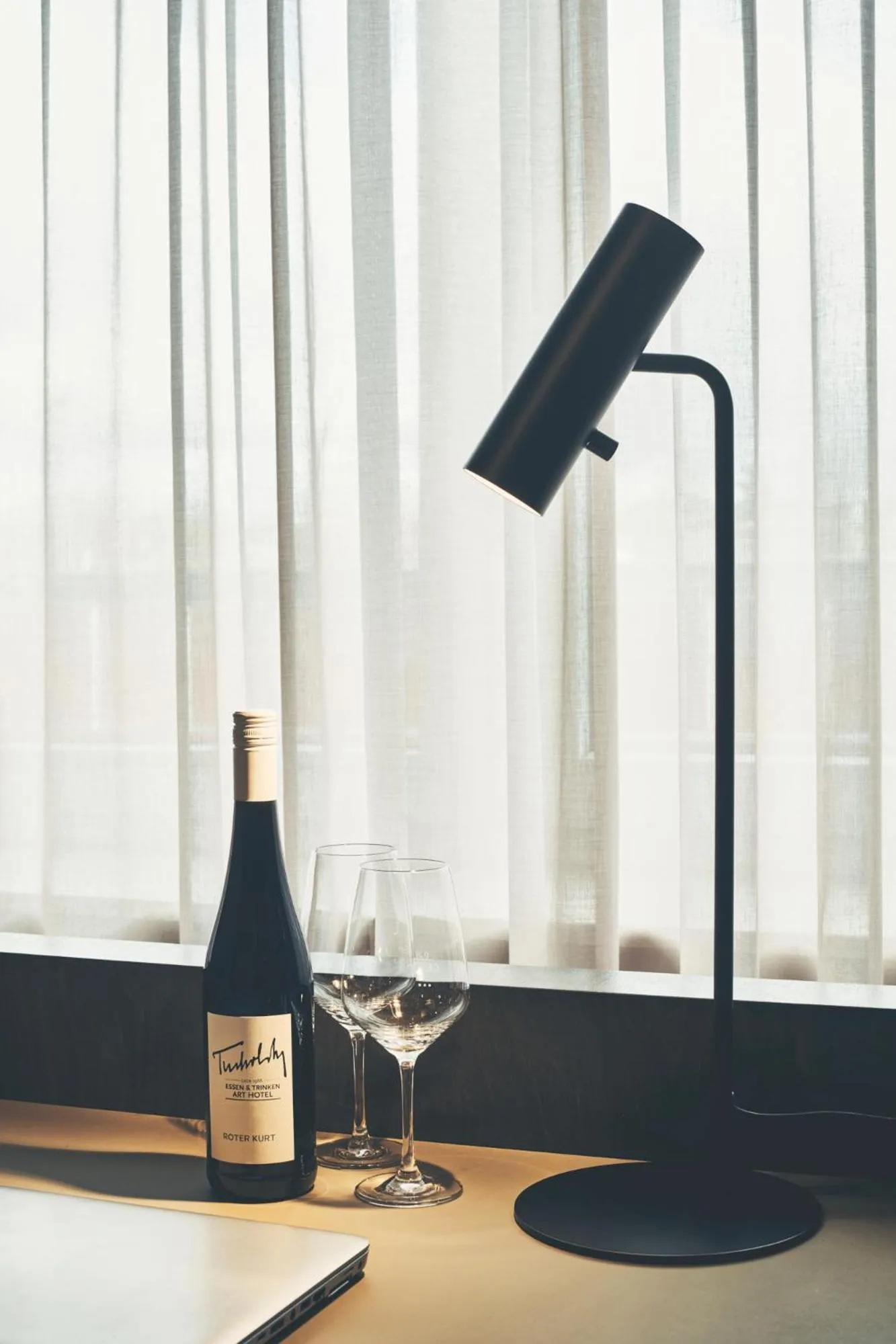 Food and drinks in art Hotel Tucholsky