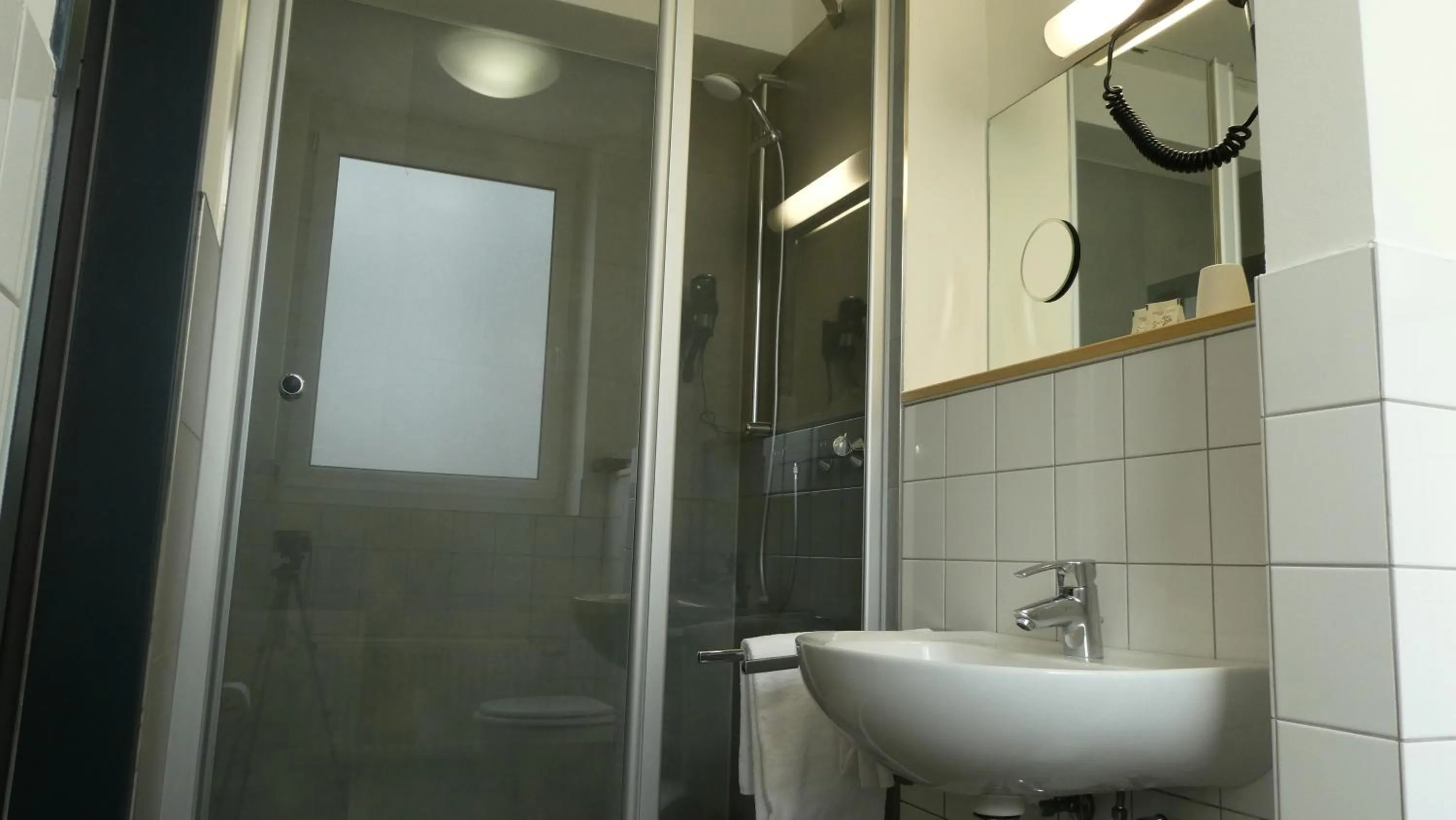 Photo of the whole room in CVJM Düsseldorf Hotel & Tagung