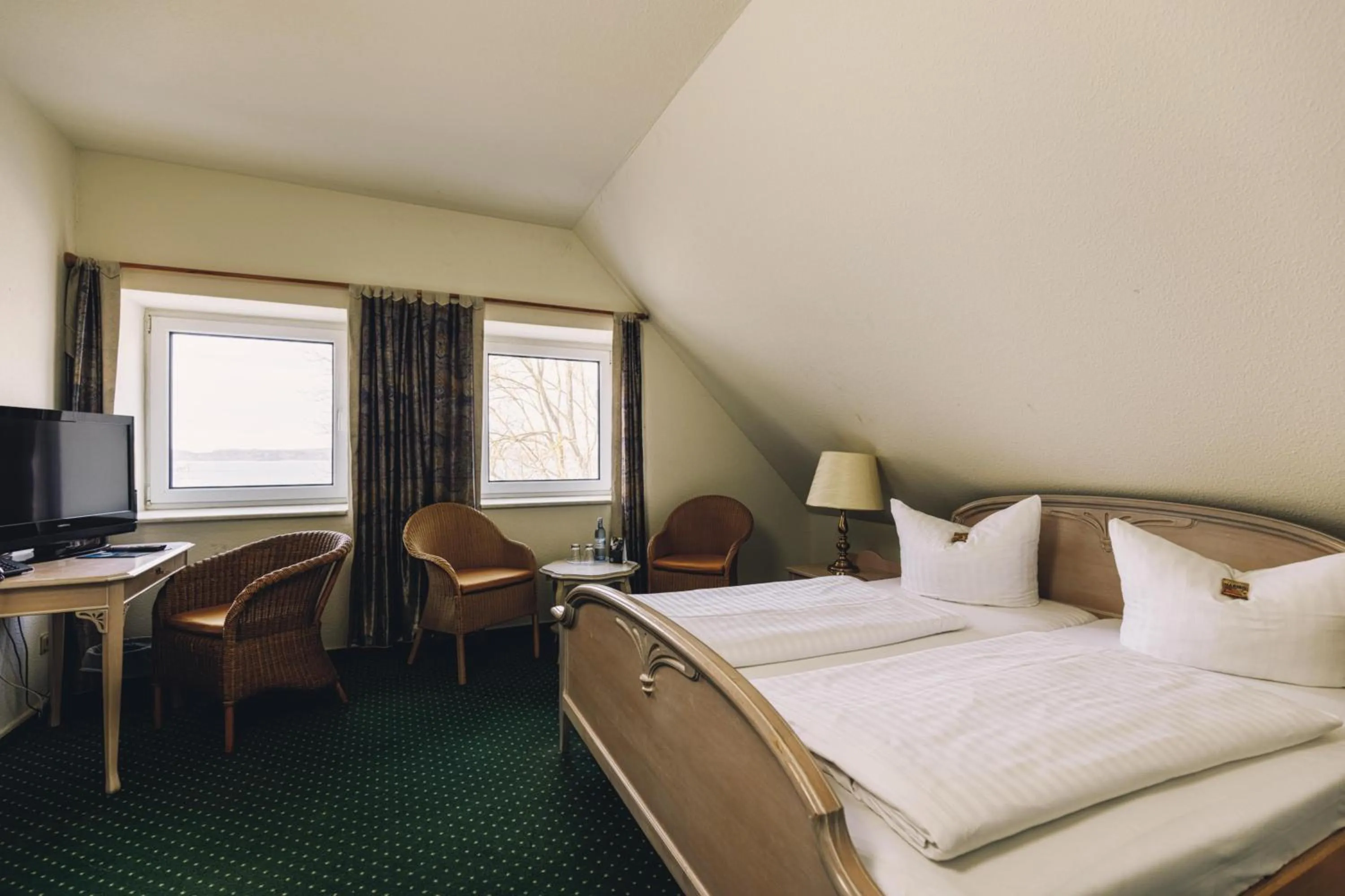 Bed in Seehotel Heidehof