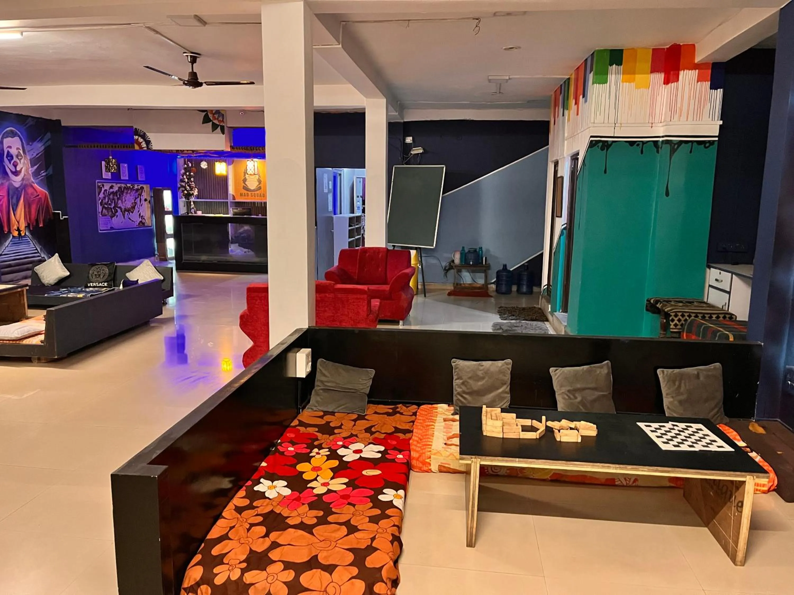 Madsquad Hostel Dorms & Rooms