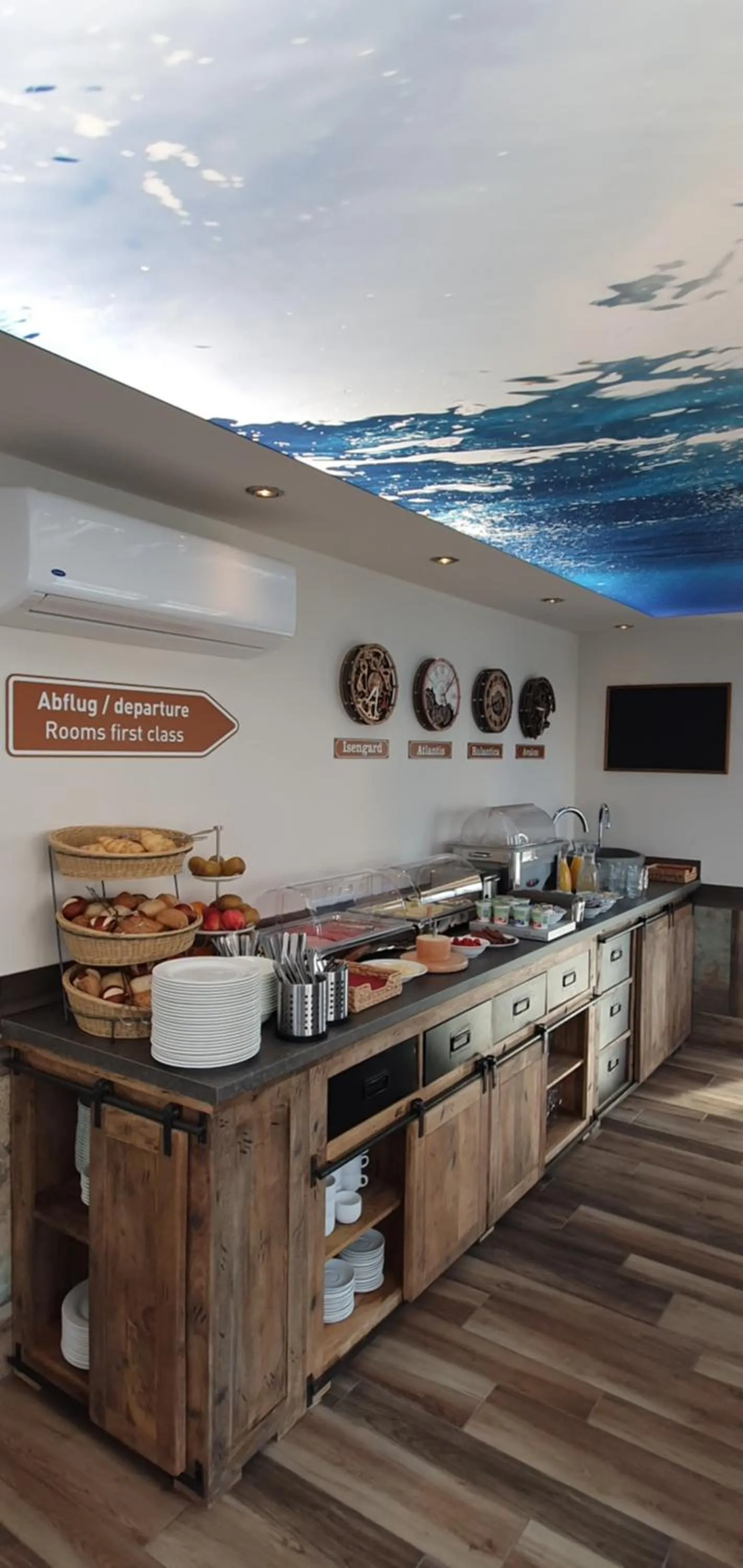 Breakfast in AVALON ideal gelegen zwischen Europapark und Rulantica