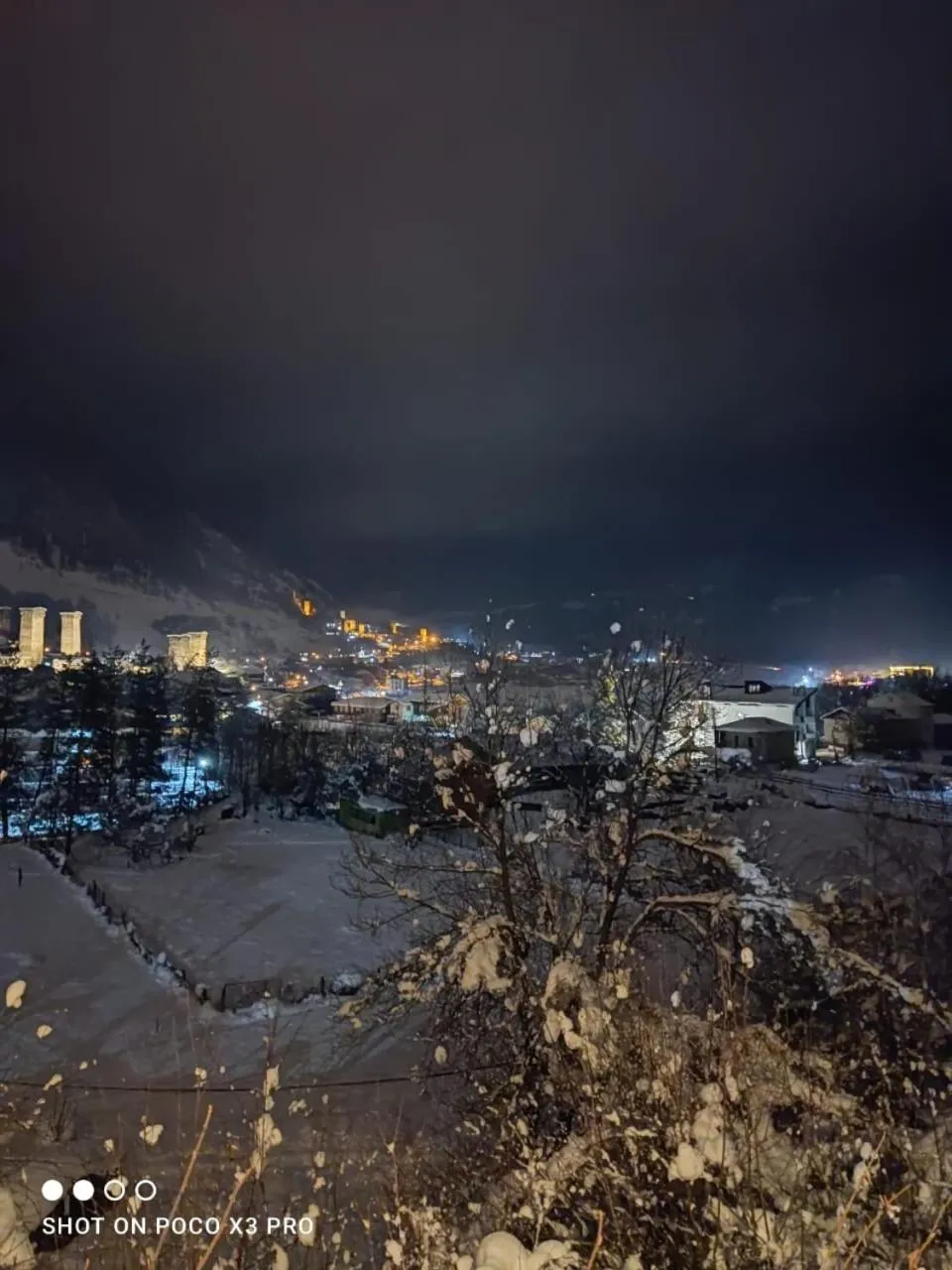 Night in Paradiso Mestia