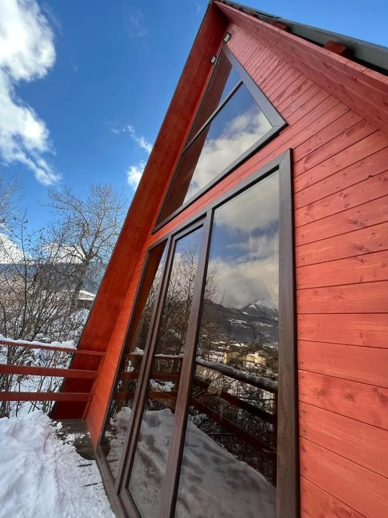 Property building in Paradiso Mestia