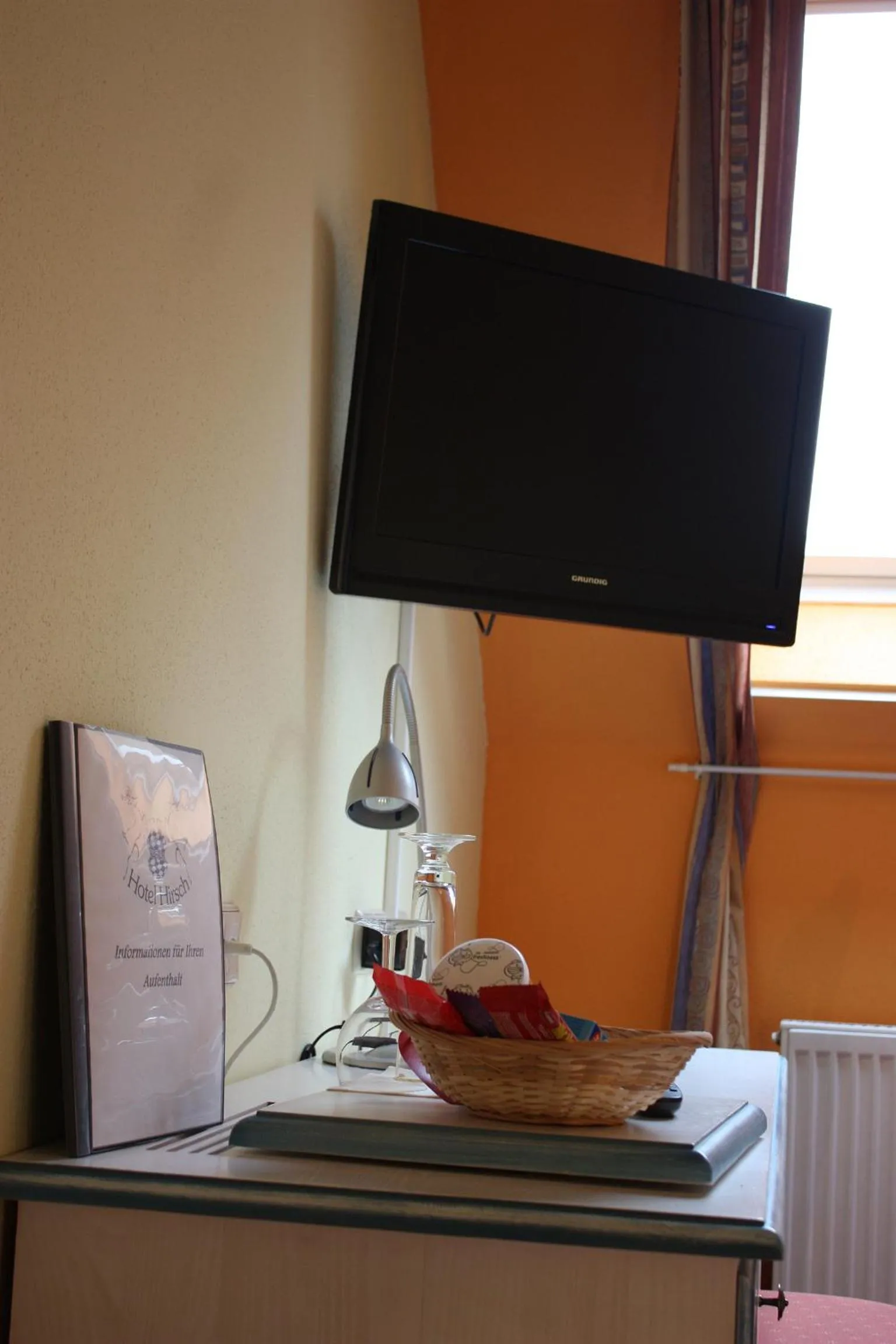 TV and multimedia in Cross-Country-Hotel Hirsch