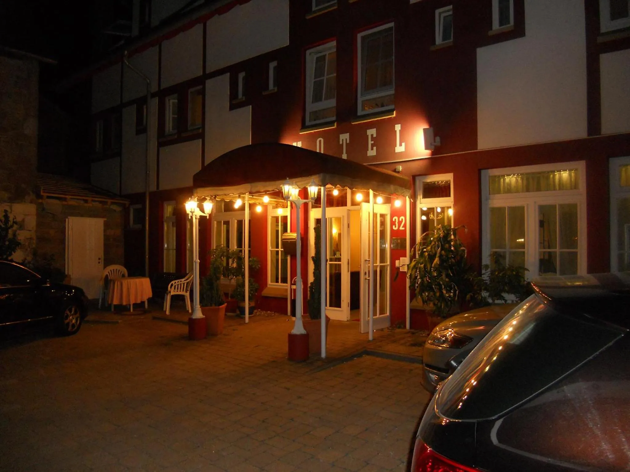 Facade/entrance in Cross-Country-Hotel Hirsch