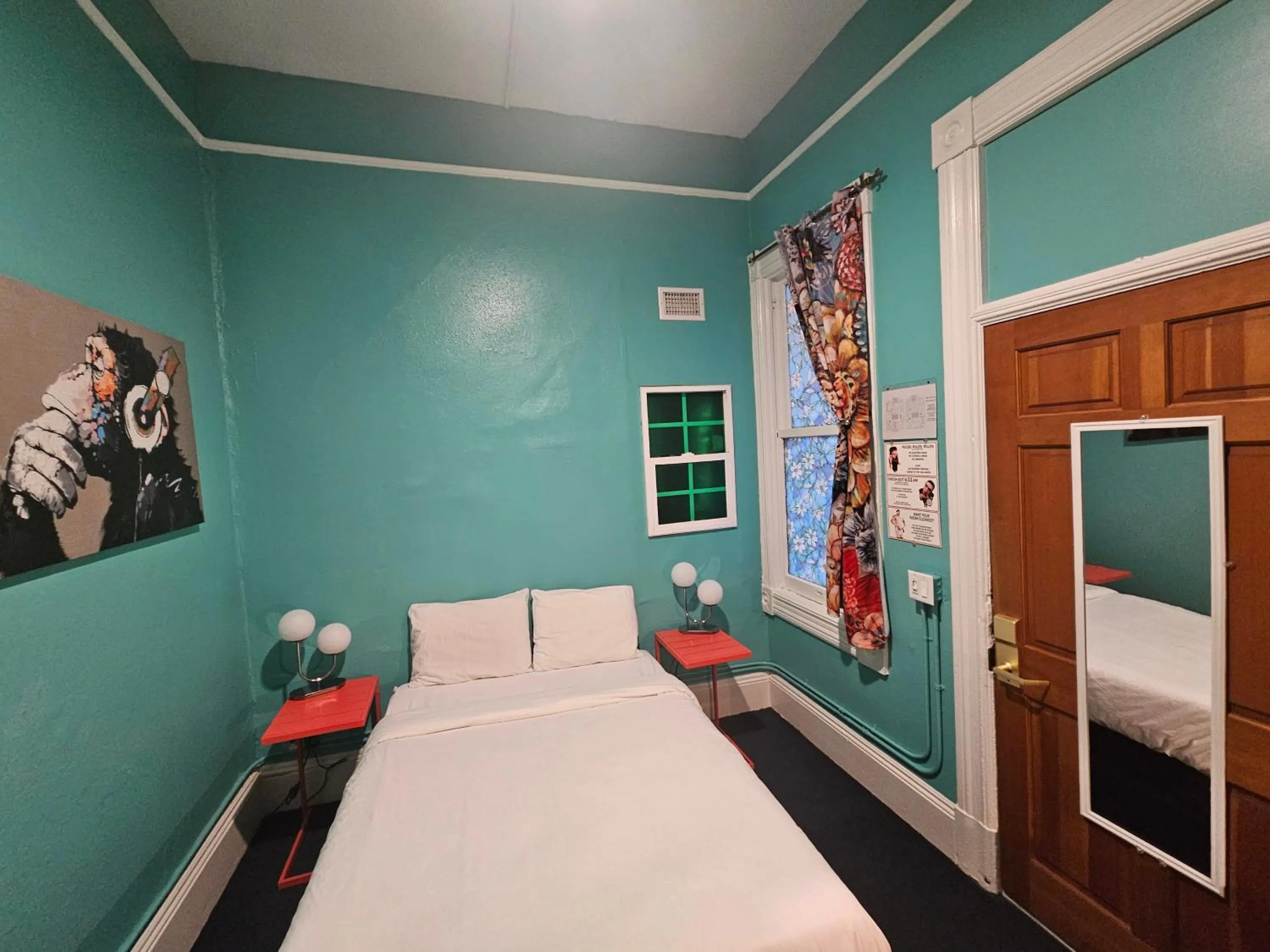 Bed in Gaslamp Hostel