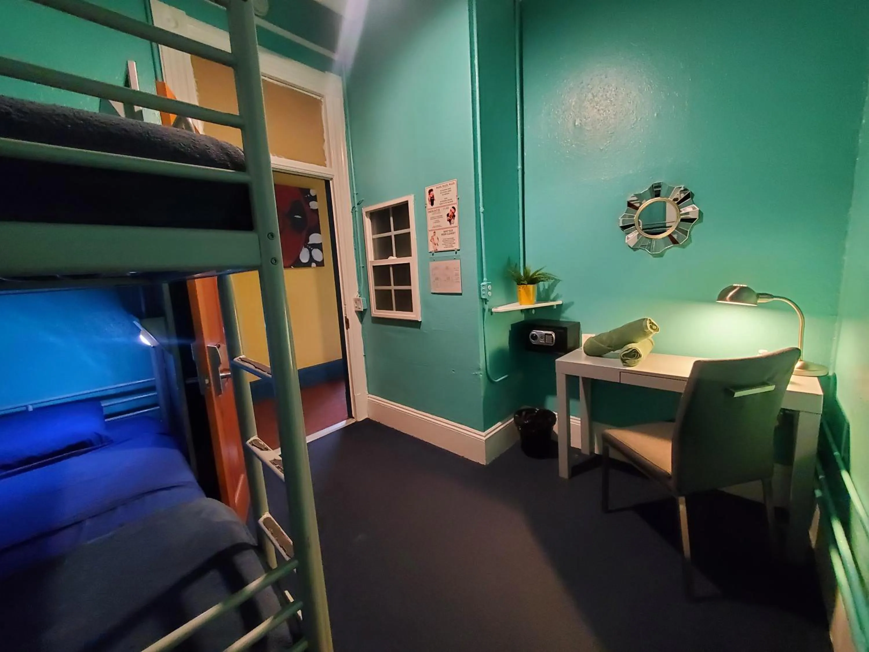 Bed in Gaslamp Hostel