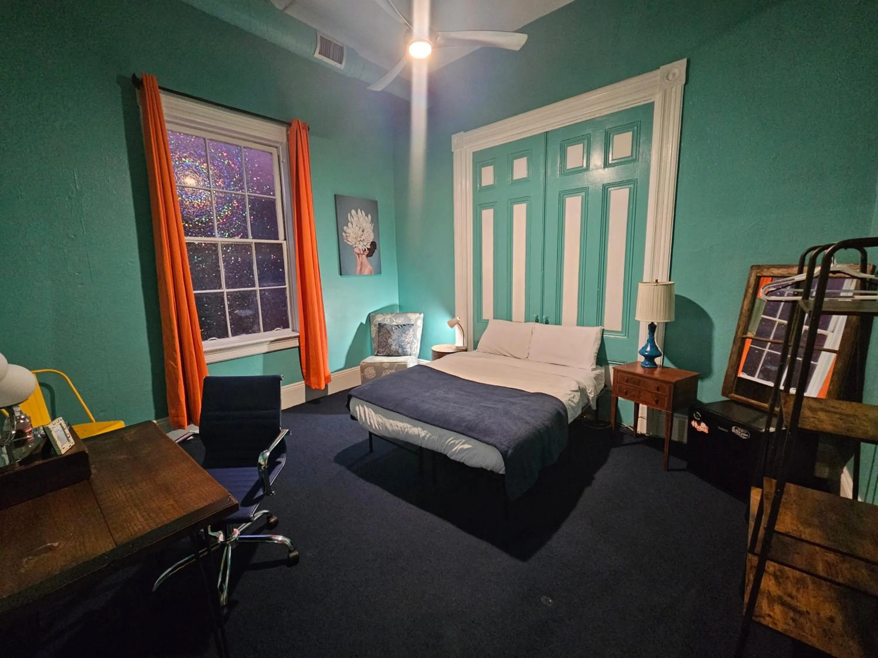 Bed in Gaslamp Hostel