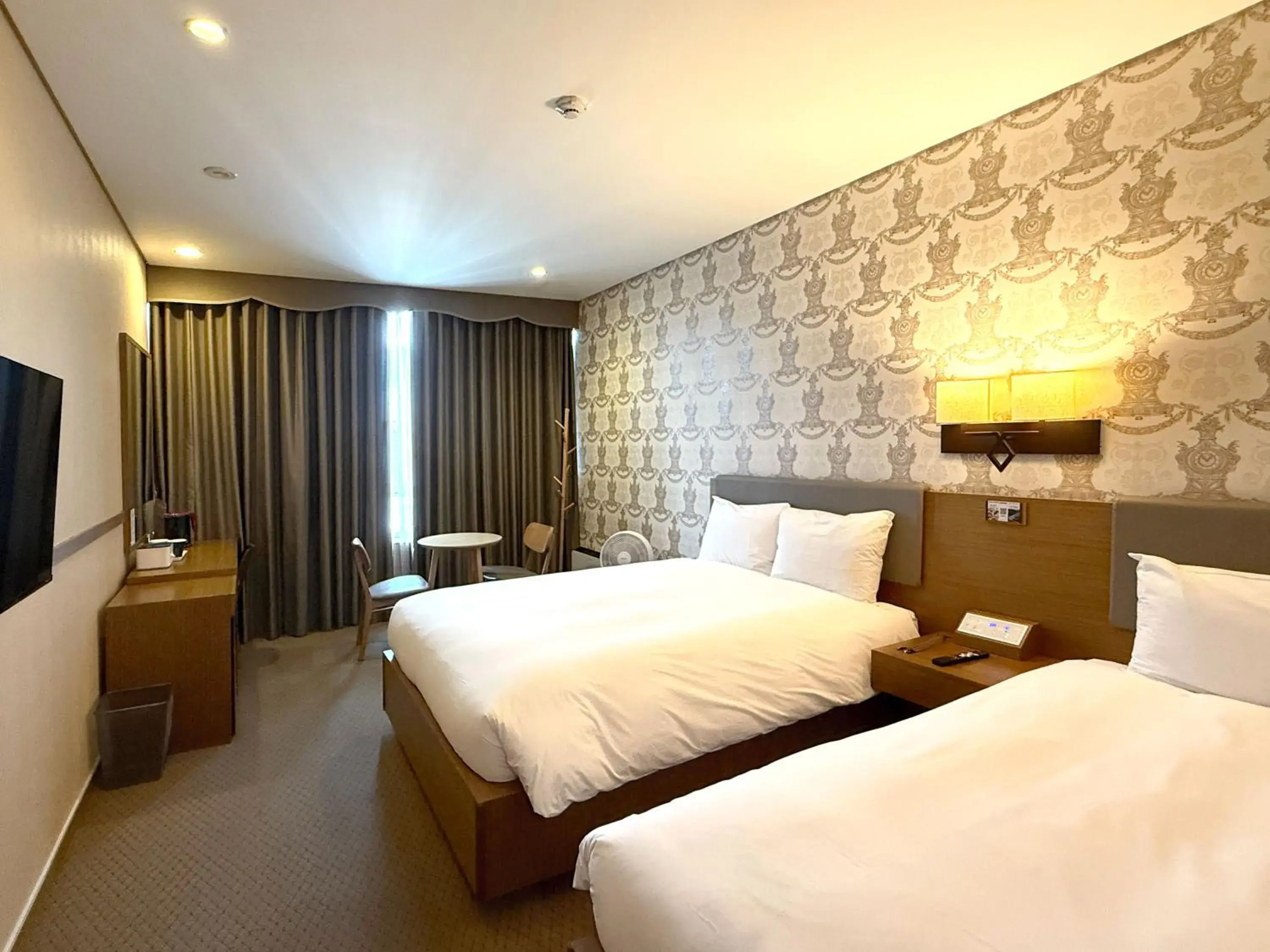 Deluxe Twin Room in Mohenic Hotel Seoul Myeongdong Deluxe Twin Room in Mohenic Hotel Seoul Myeongdong