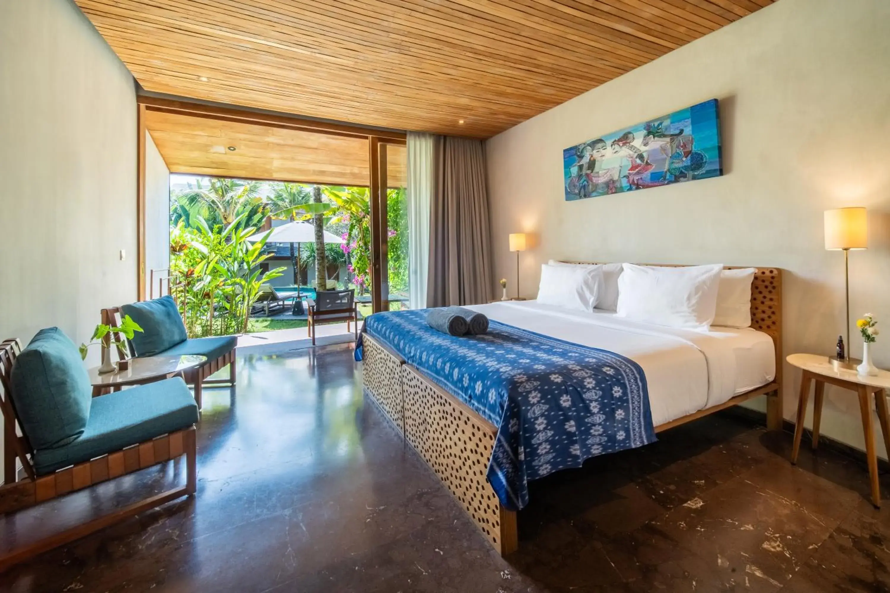 Deluxe Double or Twin Room with Garden View in MASMARA Resort Canggu Deluxe Double or Twin Room with Garden View in MASMARA Resort Canggu