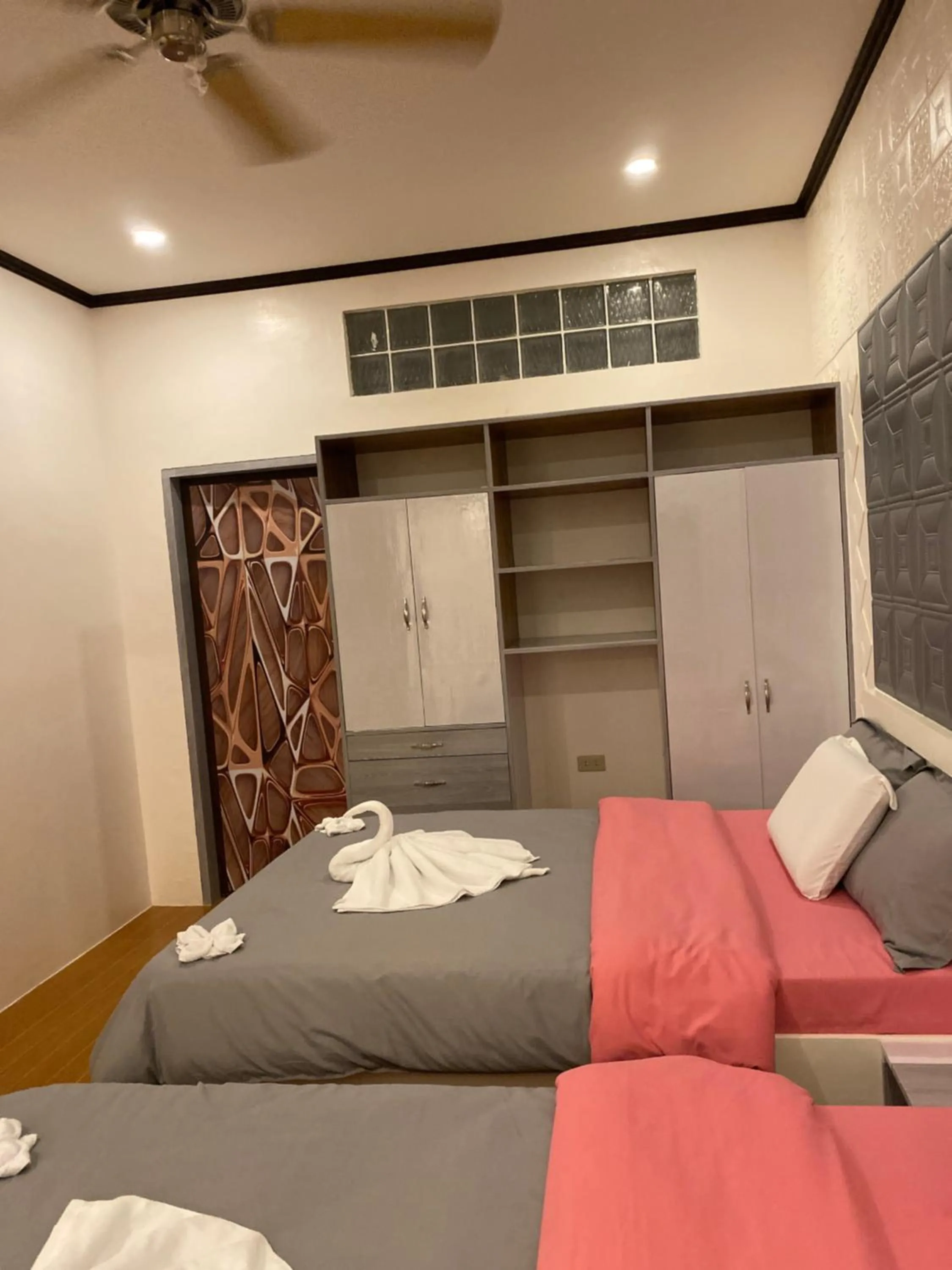 Monallan Boracay Hotel