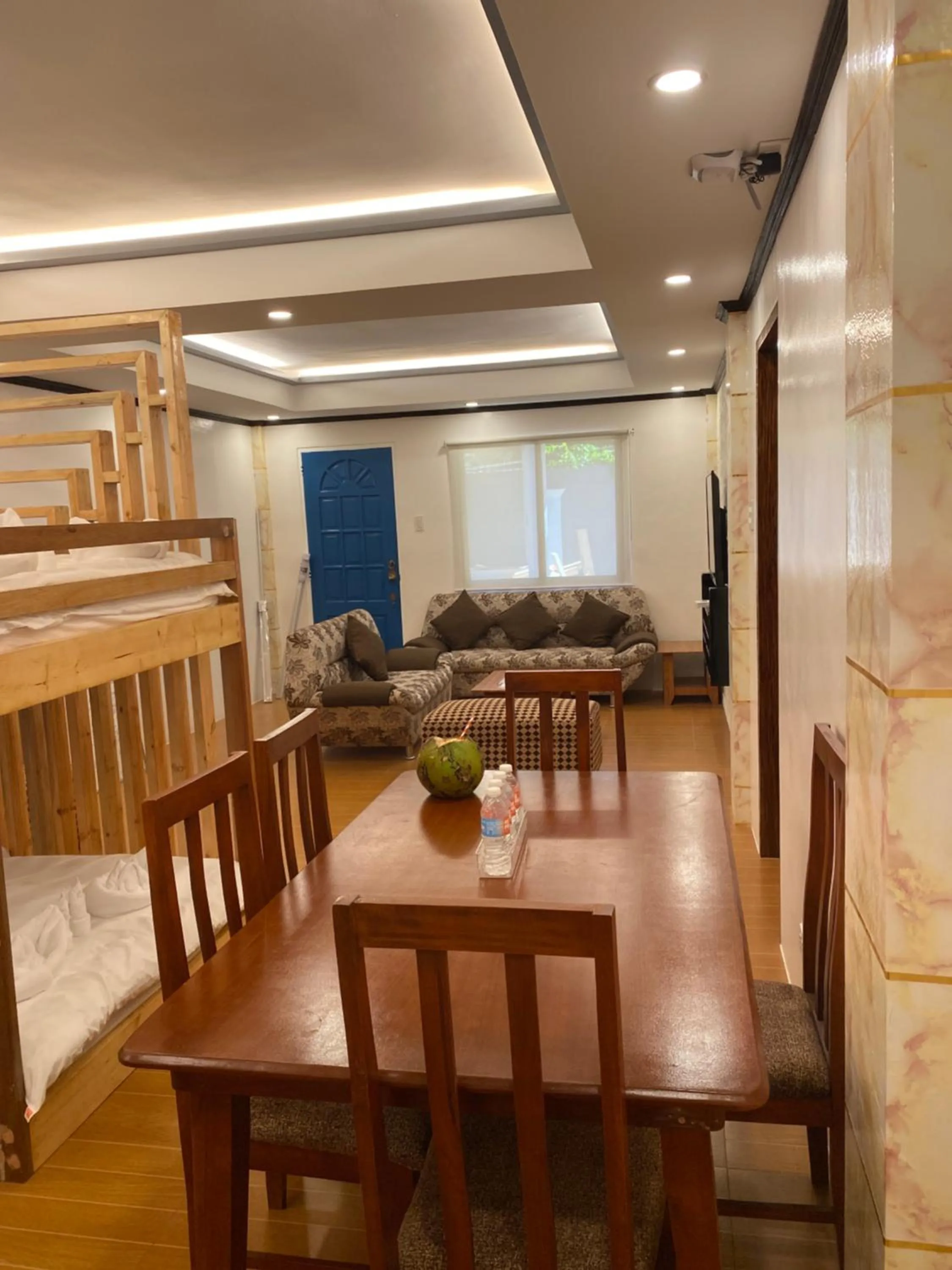 Monallan Boracay Hotel