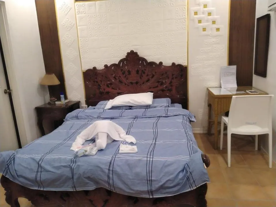 Monallan Boracay Hotel