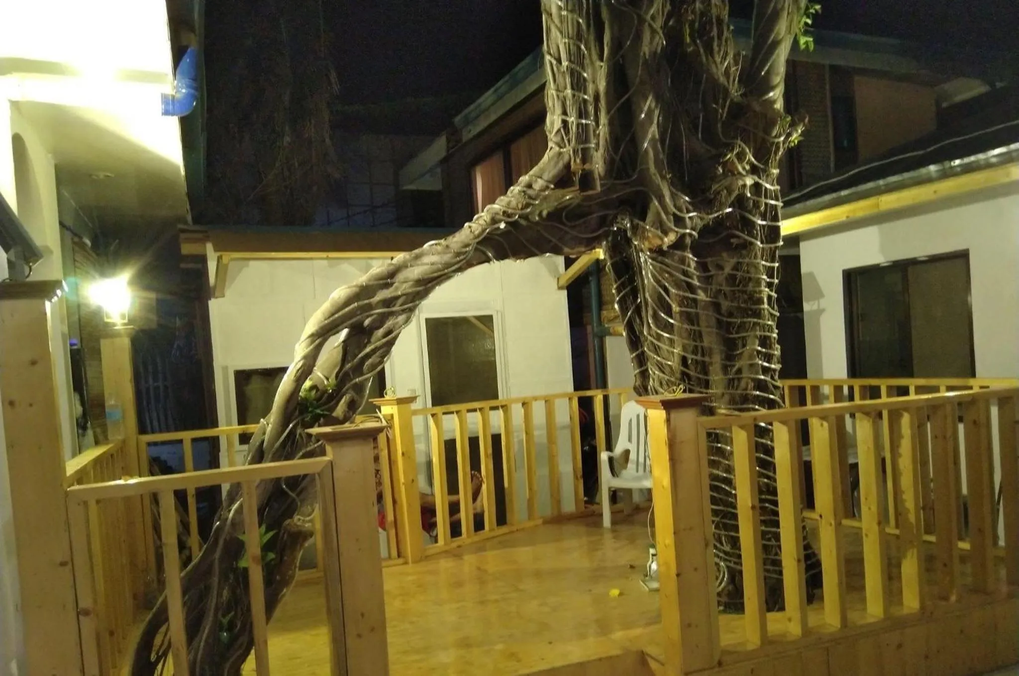 Monallan Boracay Hotel