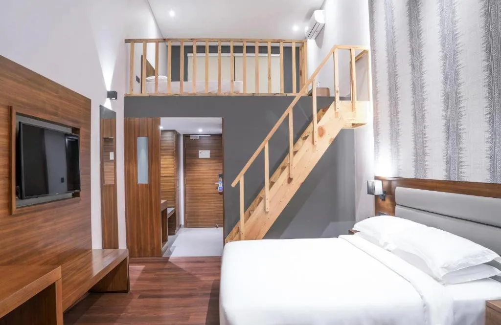 Bedroom, Bed in The Rosefinch Sarovar Portico