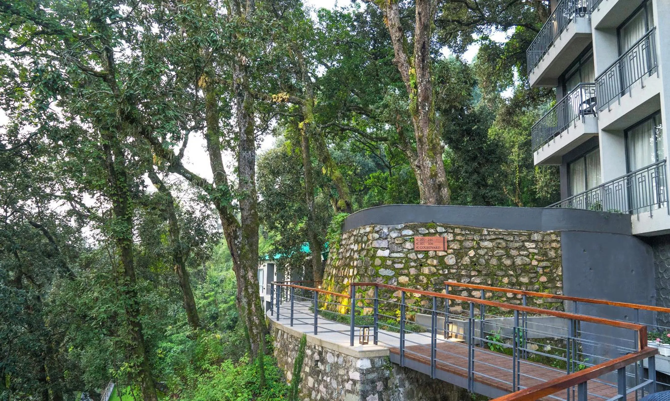 Facade/entrance in The Rosefinch Sarovar Portico