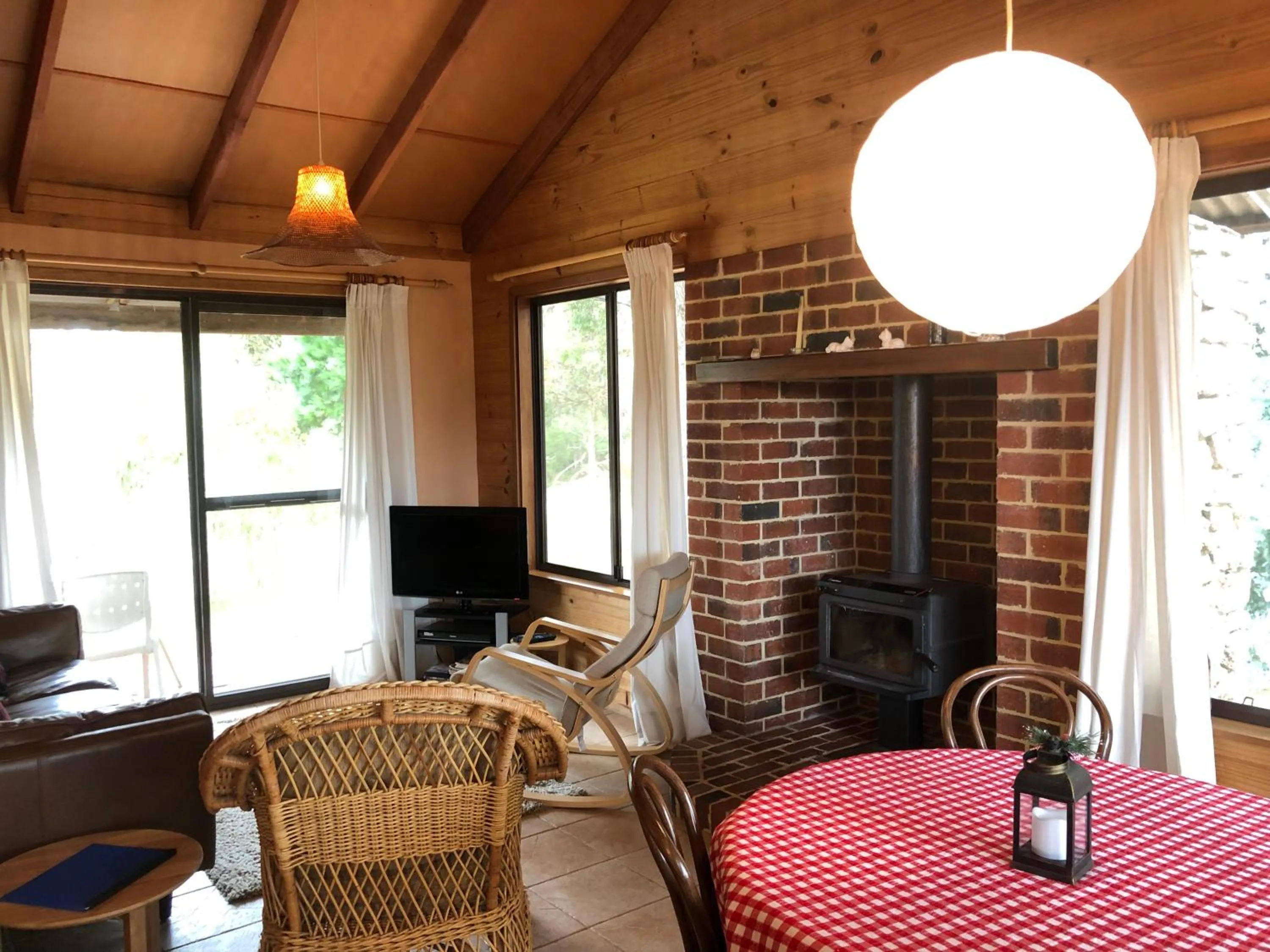 Turicum AT Monkey Rock Winery & Cider