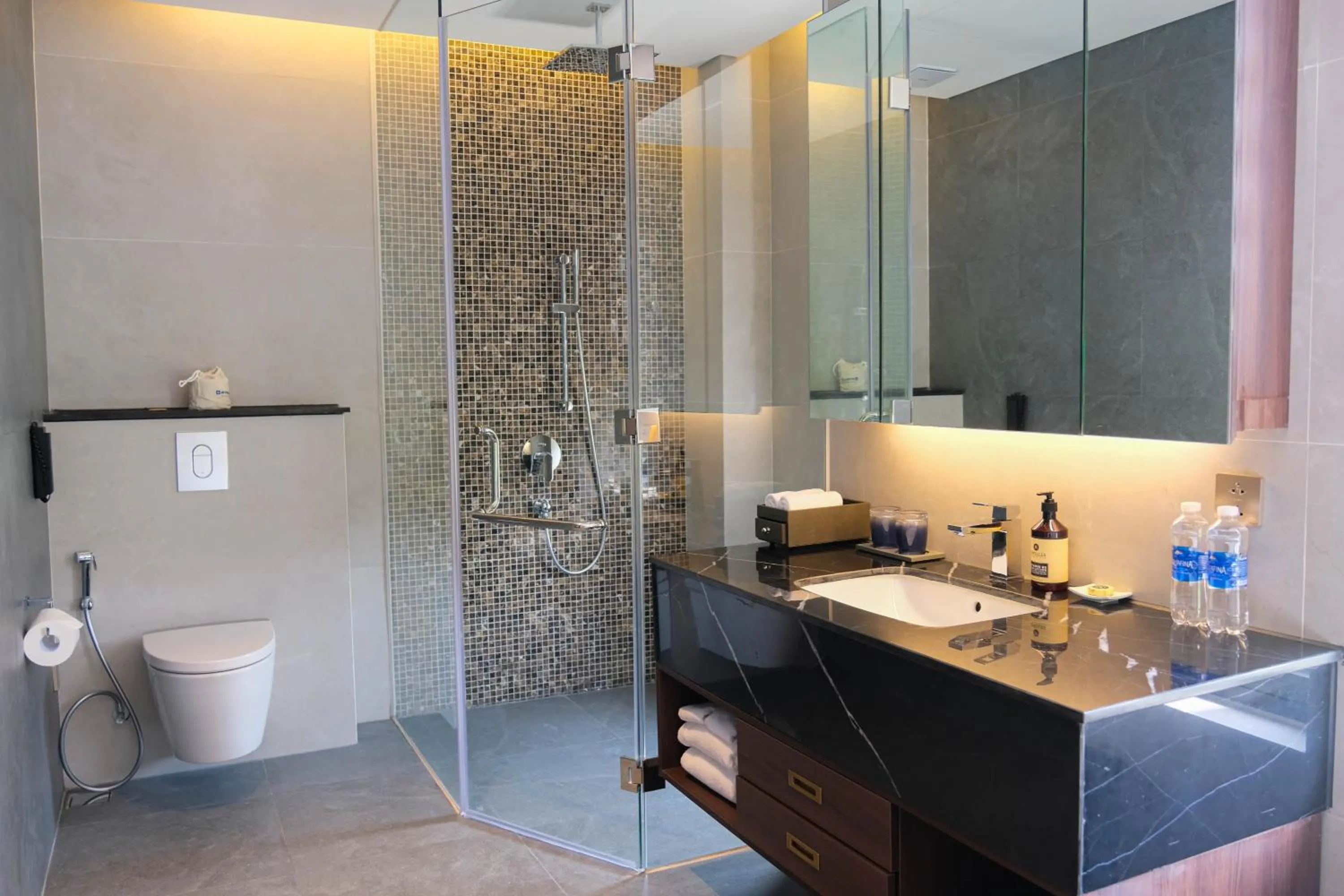 Shower in Wyndham Sky Lake Resort and Villas