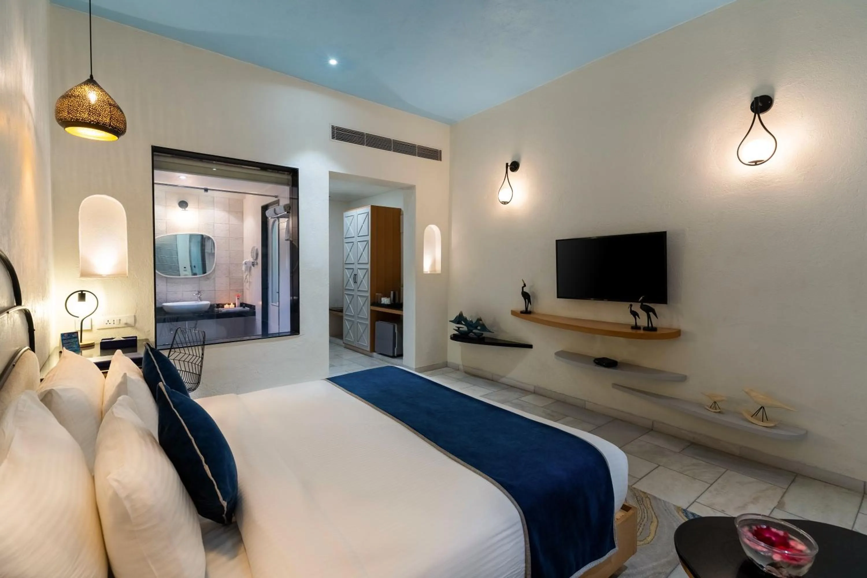 Bedroom, Bed in Ramee Royal Resort & Spa - Udaipur