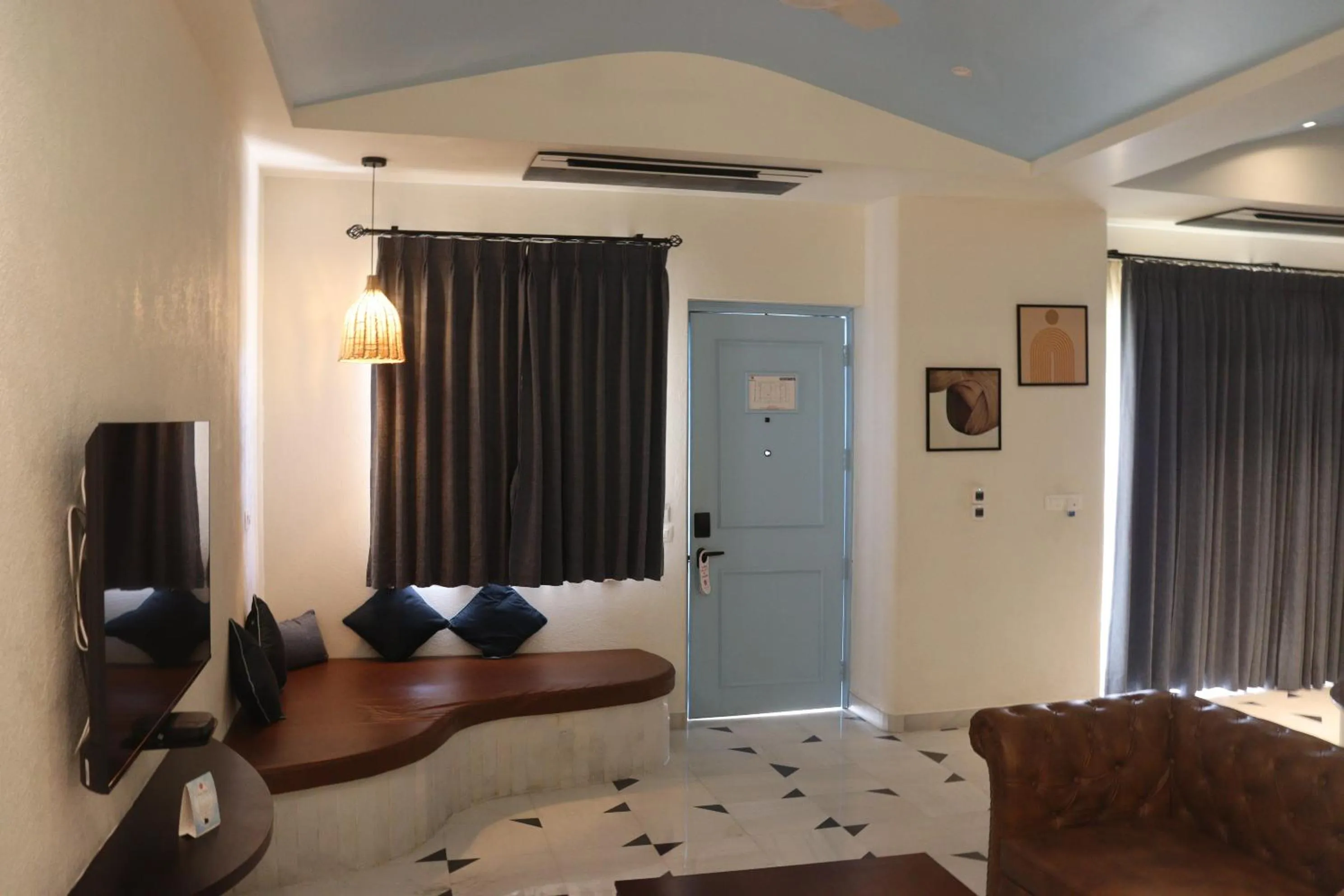 Living room in Ramee Royal Resort & Spa - Udaipur