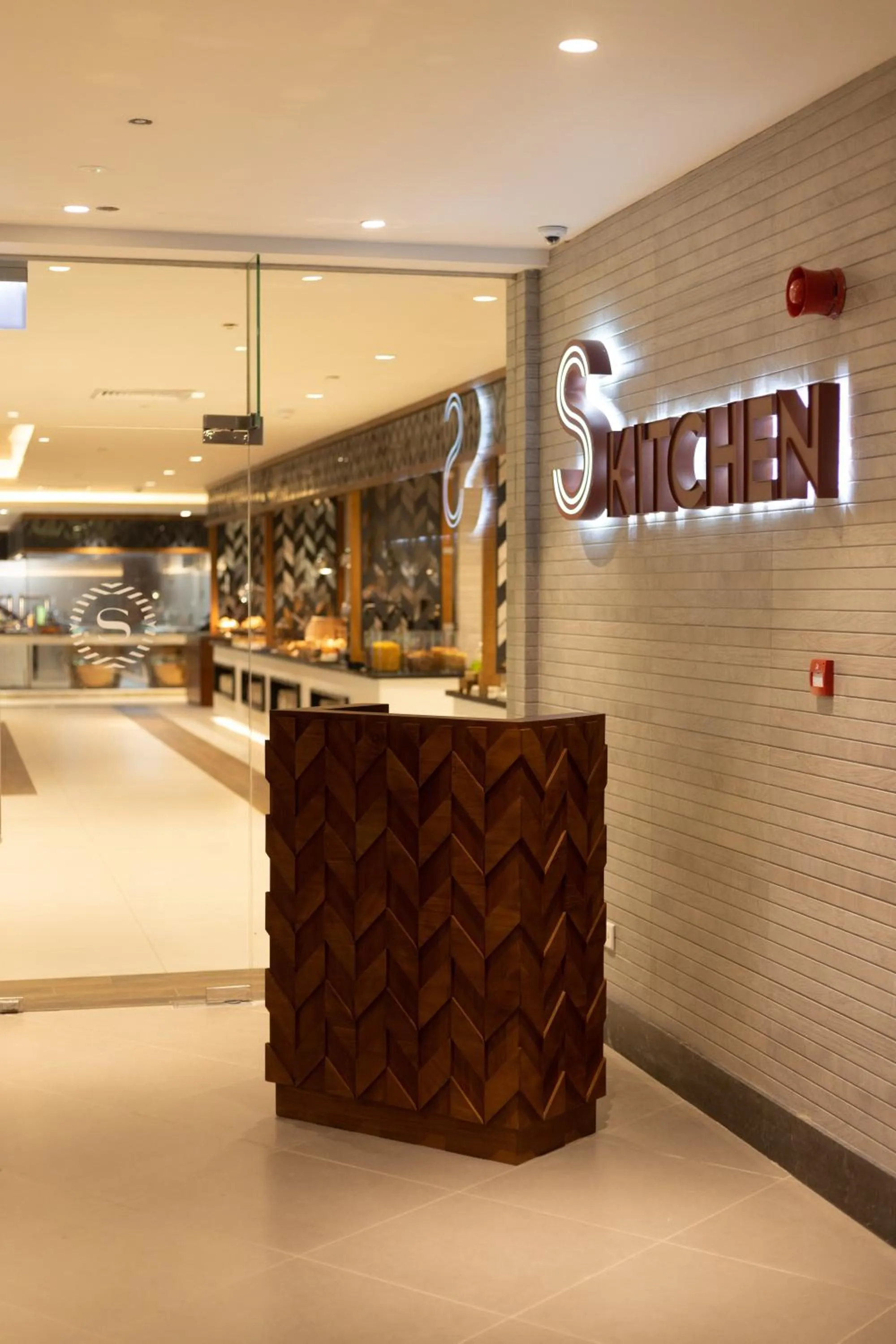 Restaurant/places to eat in Sheraton Kosgoda Turtle Beach Resort