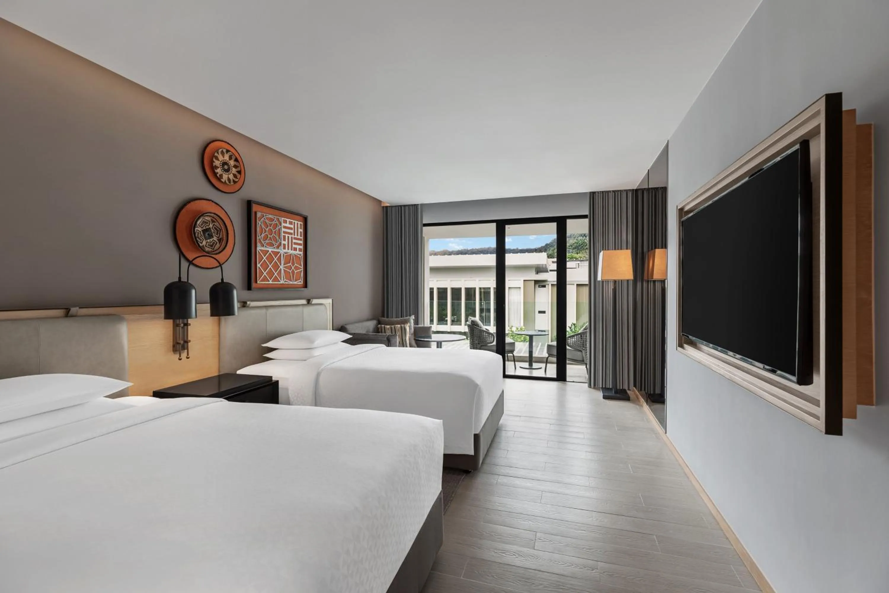 Photo of the whole room, Bed in Four Points by Sheraton Phuket Patong Beach Resort