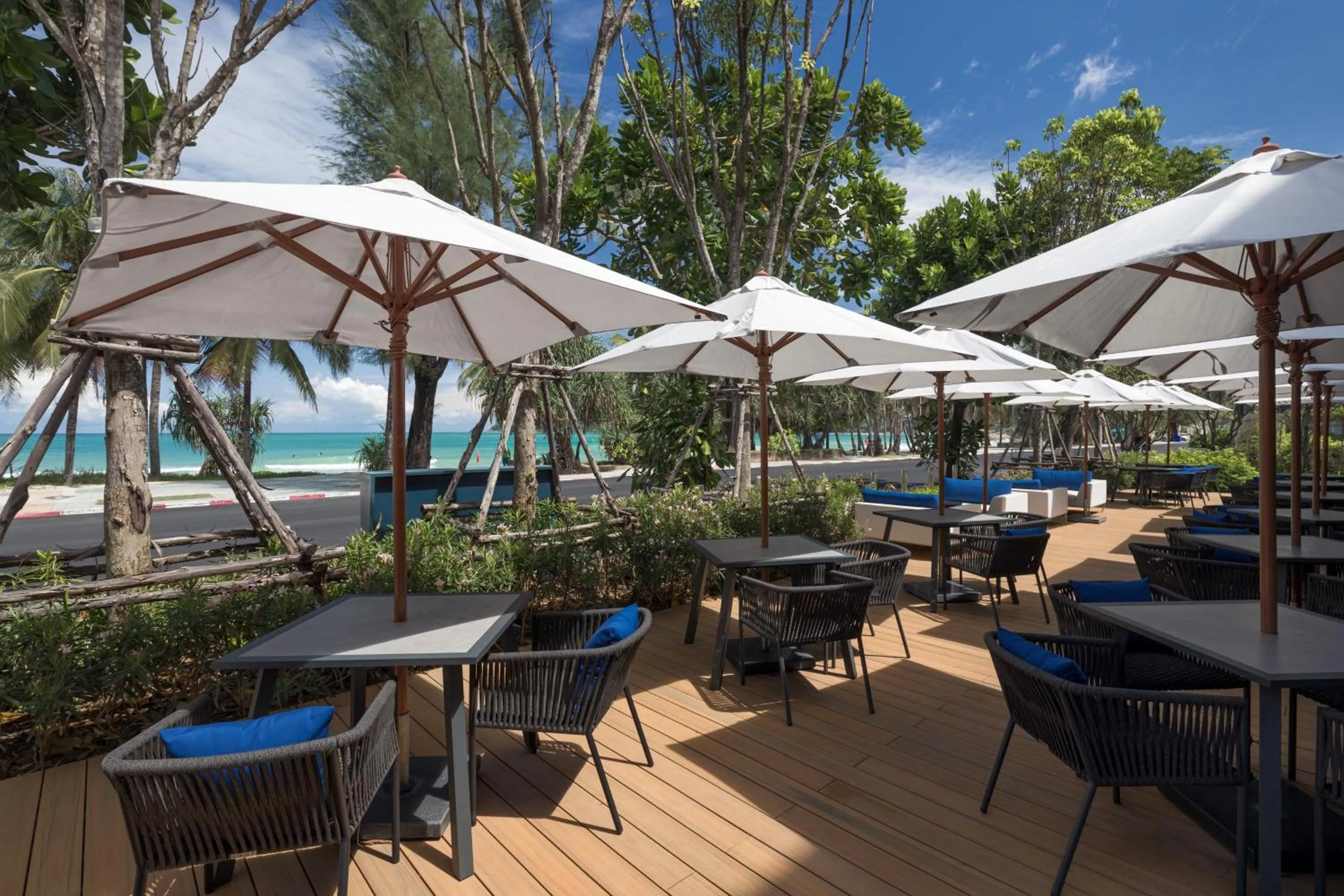Restaurant/places to eat in Four Points by Sheraton Phuket Patong Beach Resort