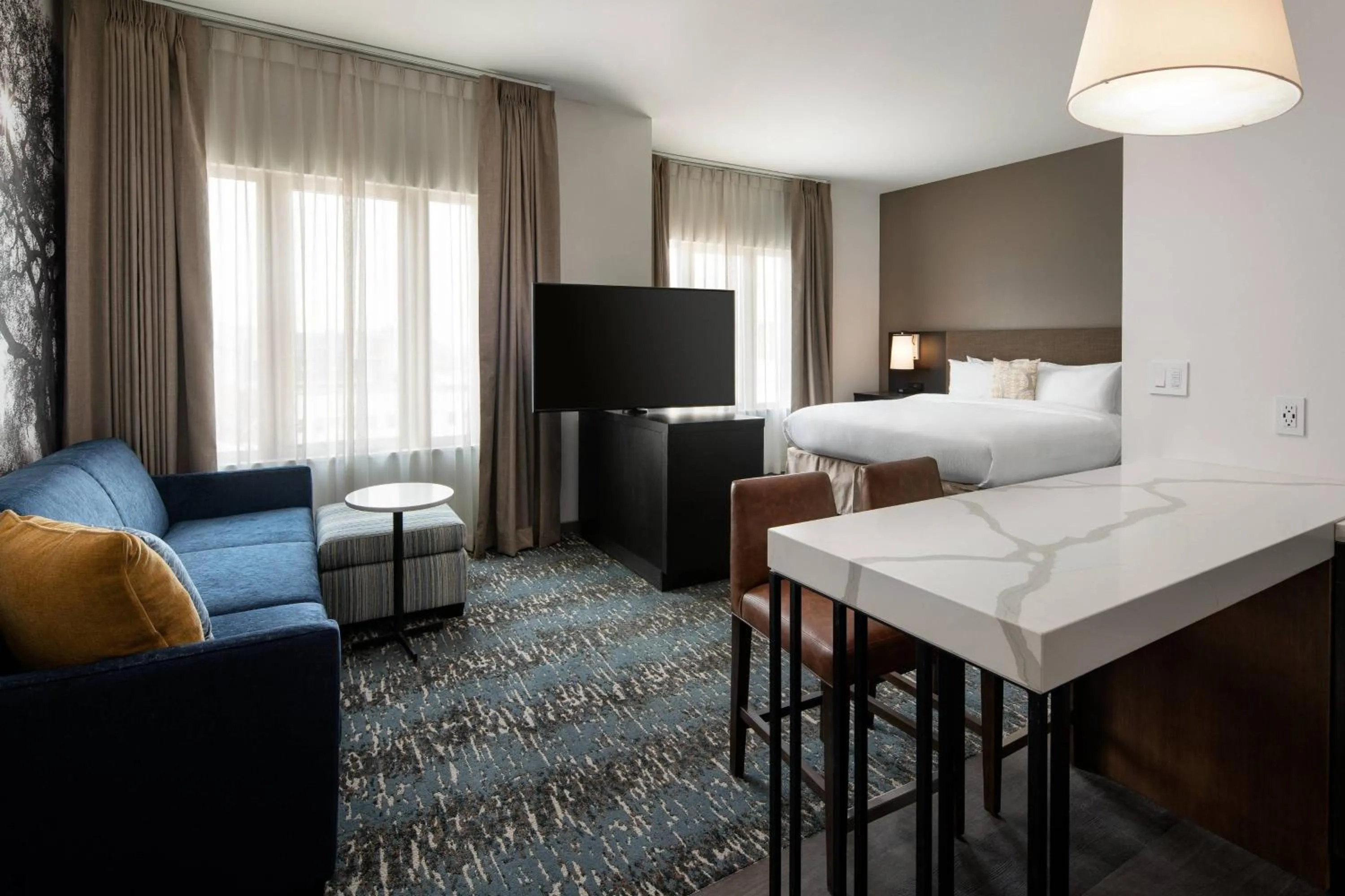 Bedroom, Bed in Residence Inn Los Angeles Glendale