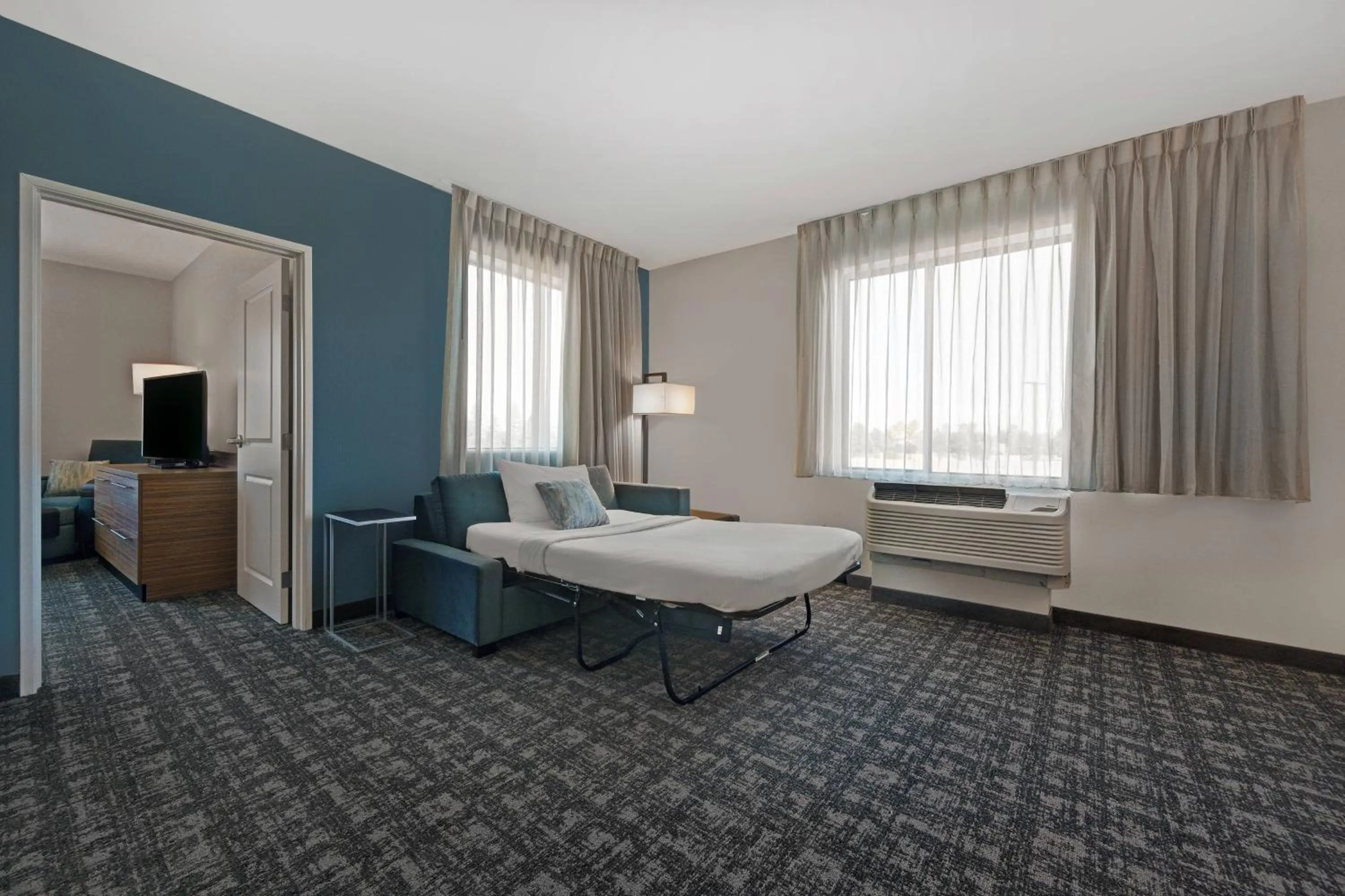 Photo of the whole room in TownePlace Suites Sacramento Airport Natomas